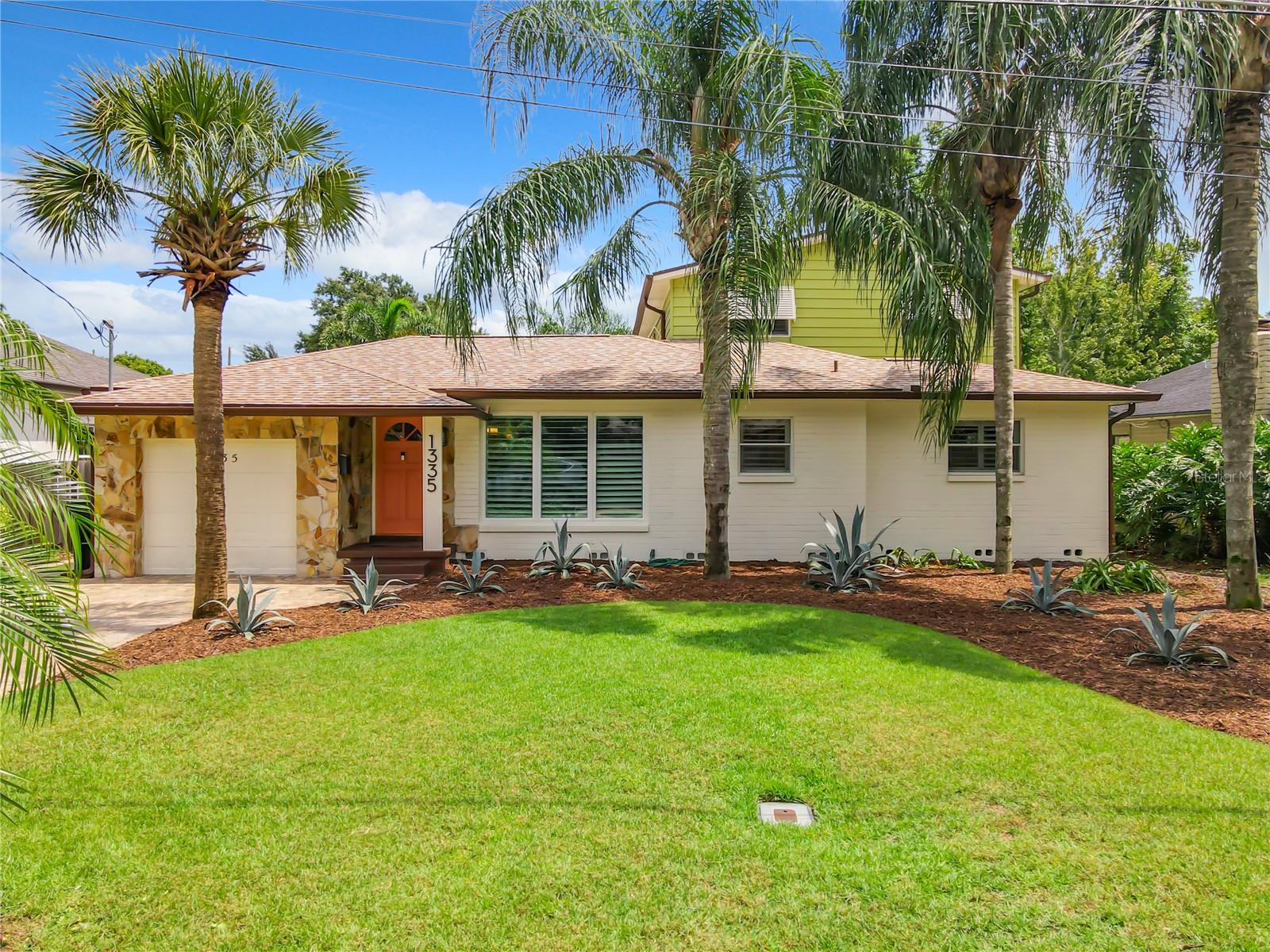 1335 Hardy Ave