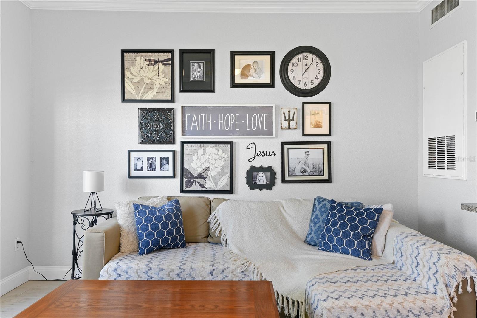 860 N Orange Ave #373