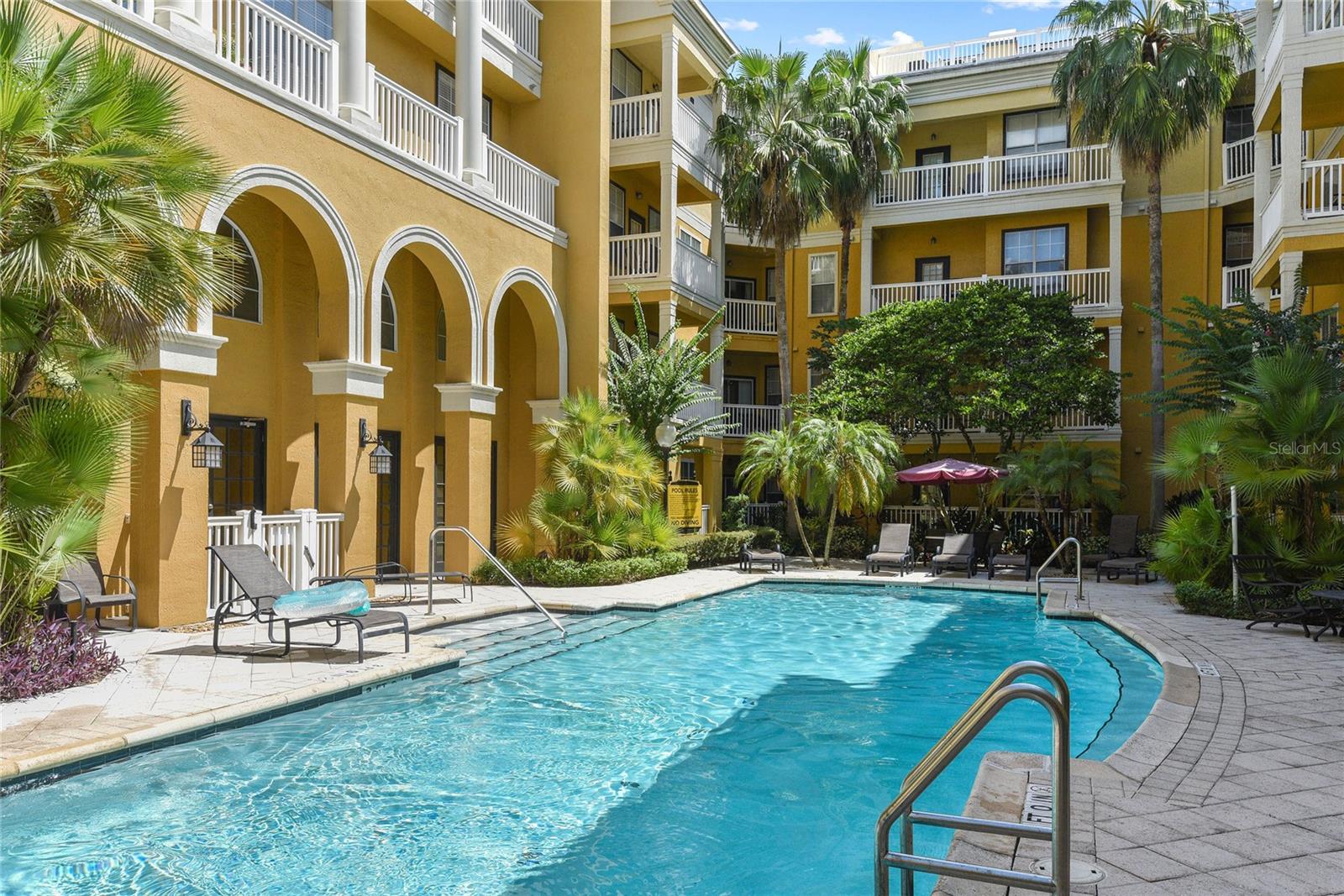 860 N Orange Ave #373