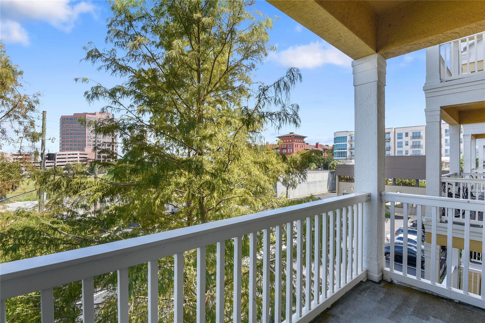 860 N Orange Ave #373