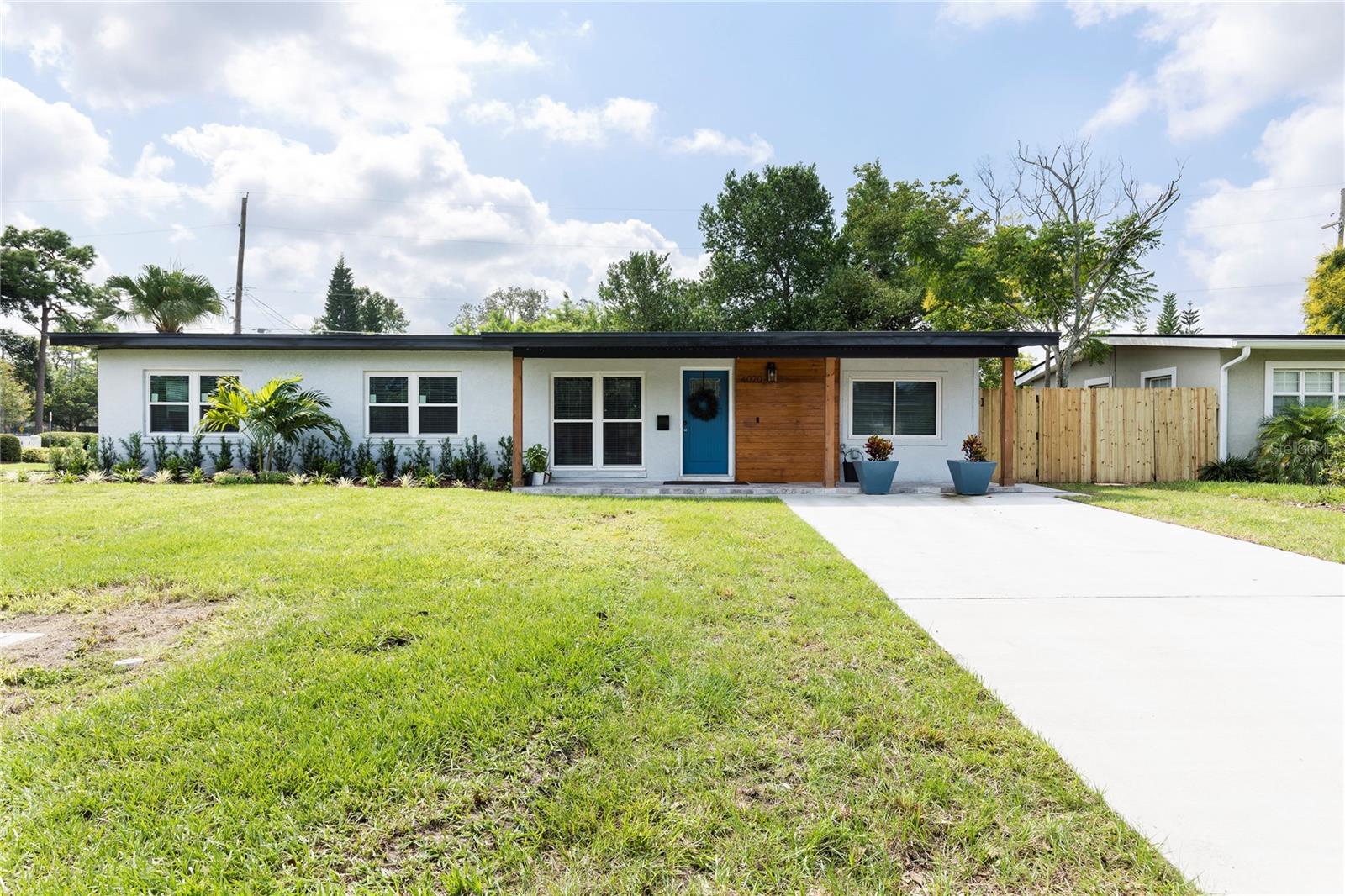4020 Ibis Dr