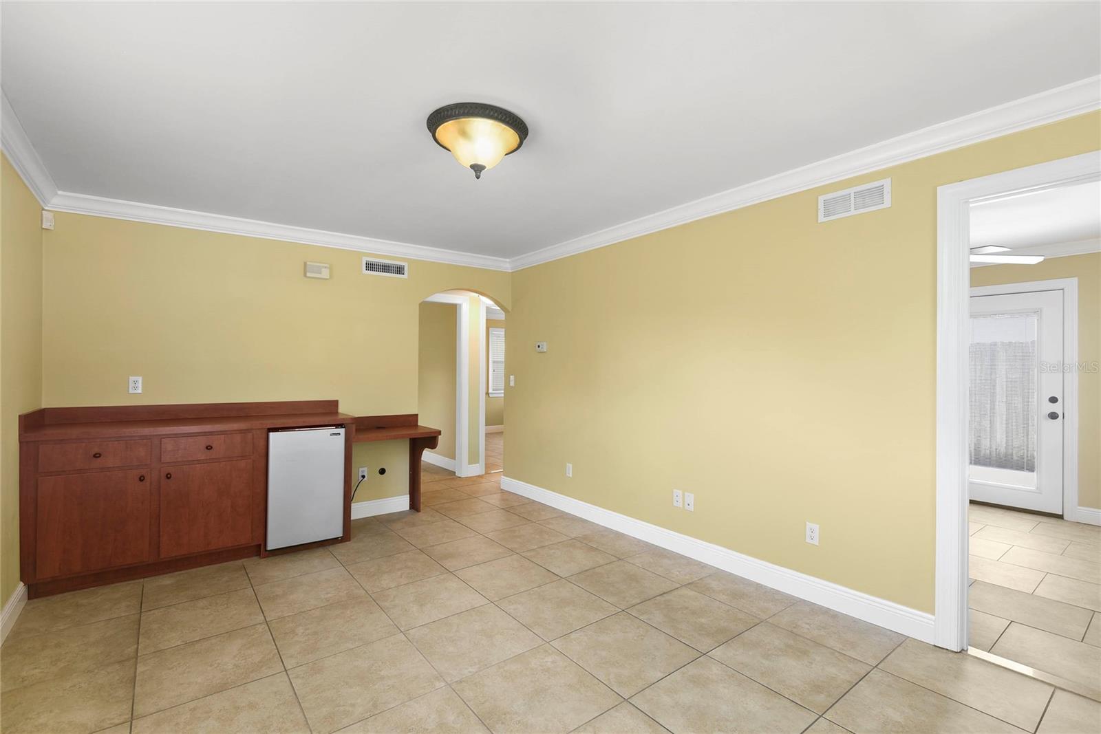 1609 Alden Rd