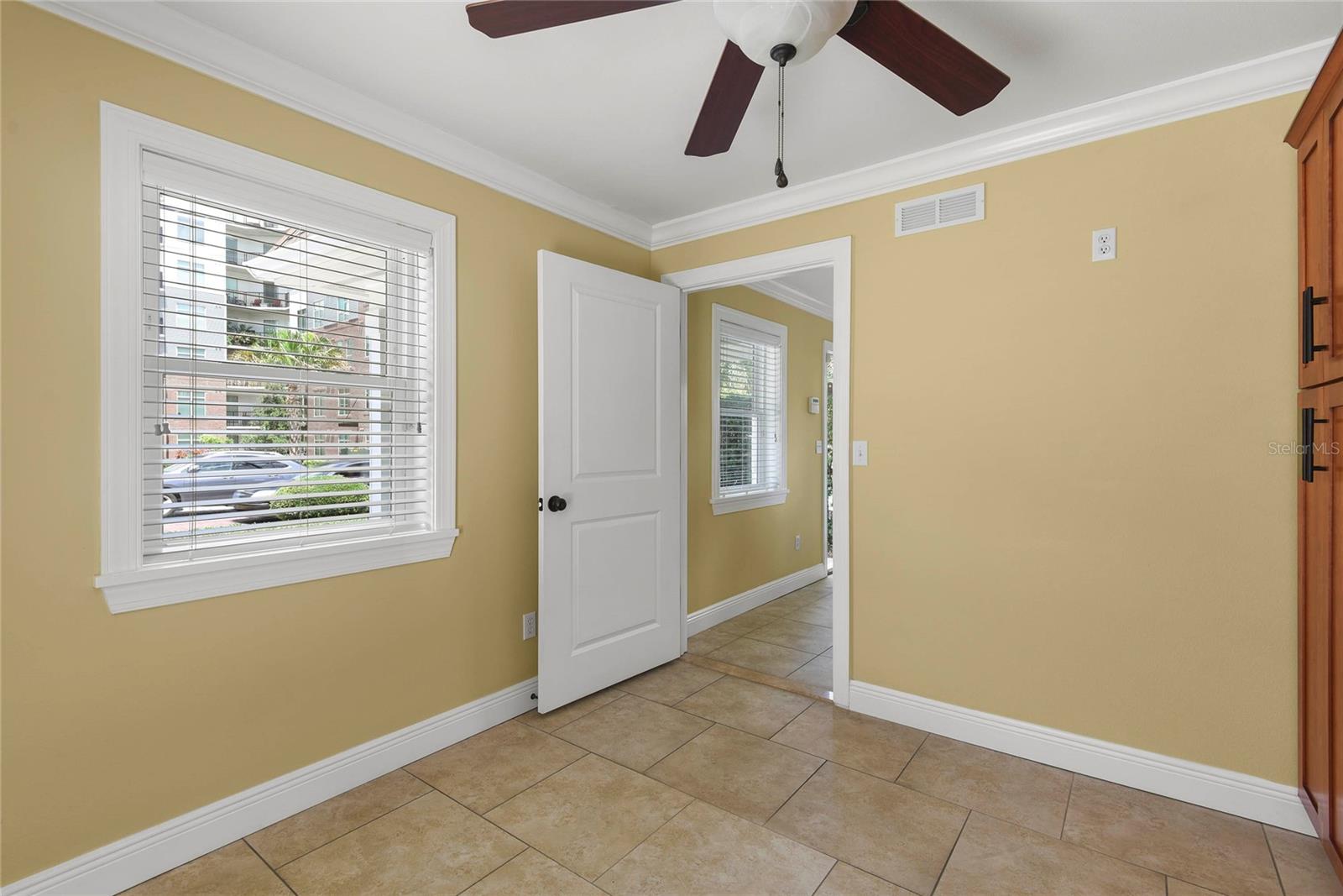 1609 Alden Rd