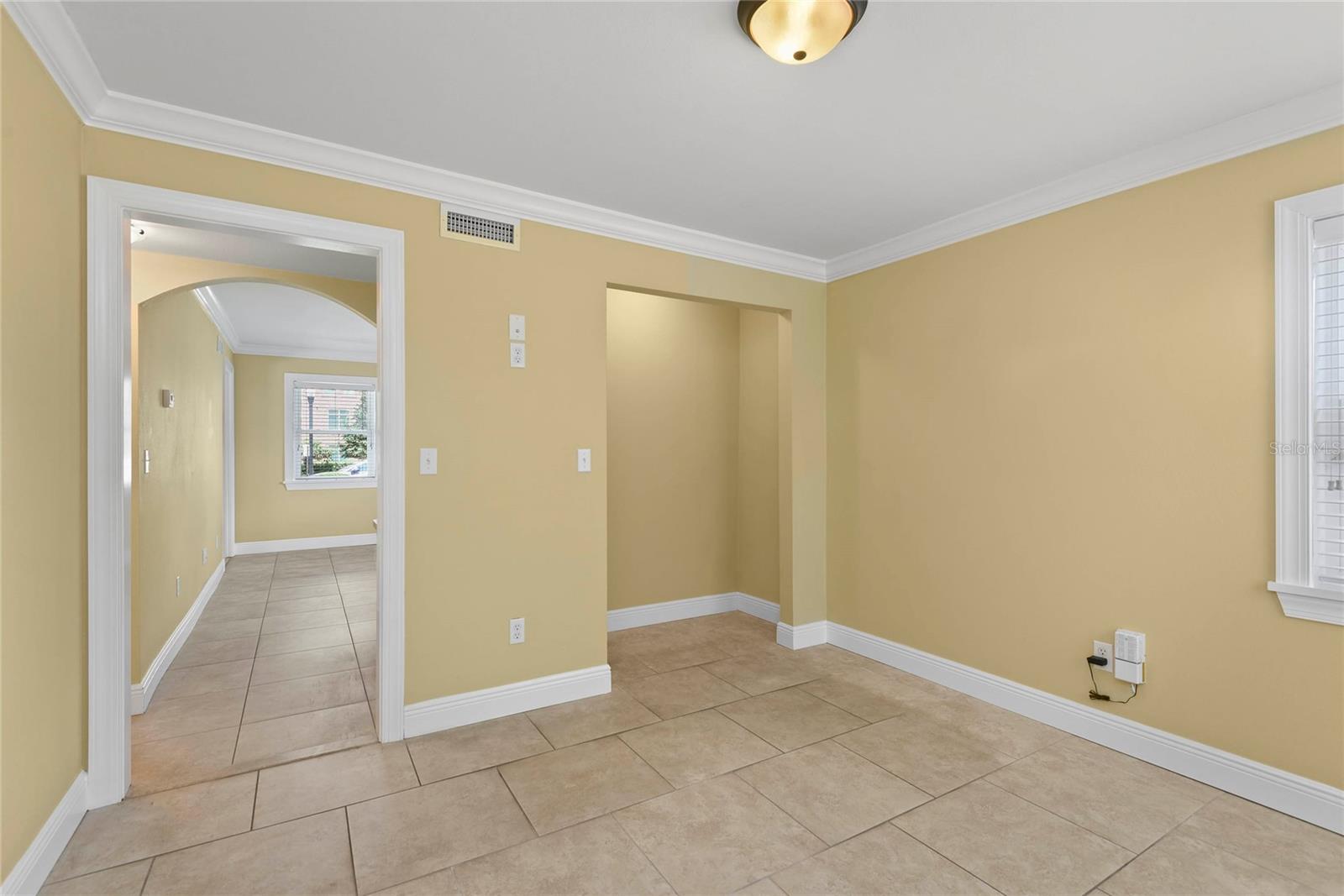 1609 Alden Rd