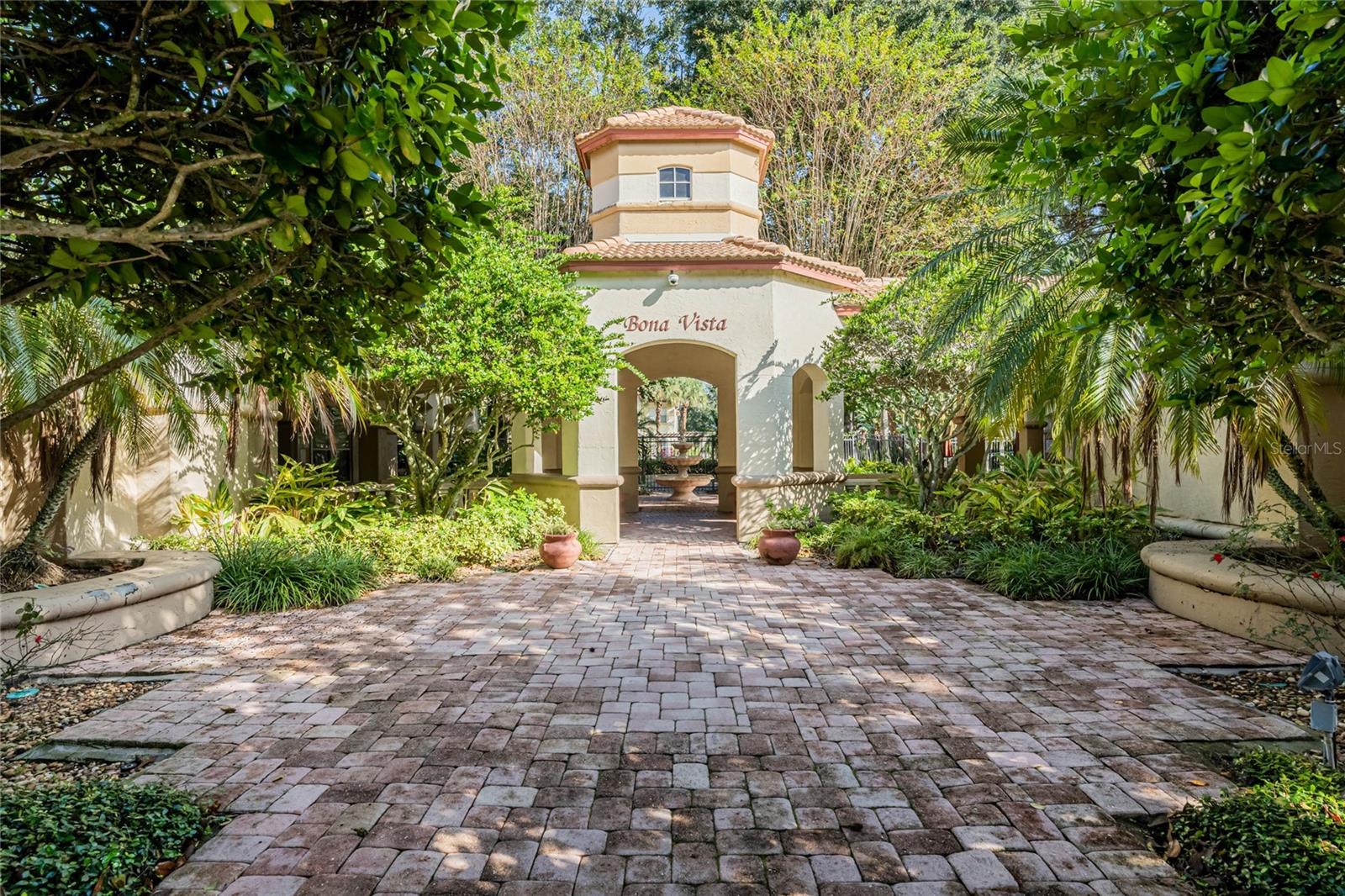 827 Camargo Way #311