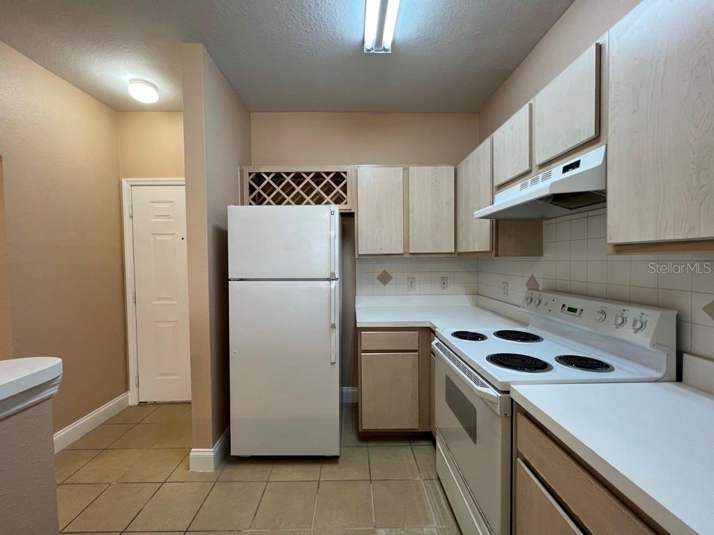 827 Camargo Way #311