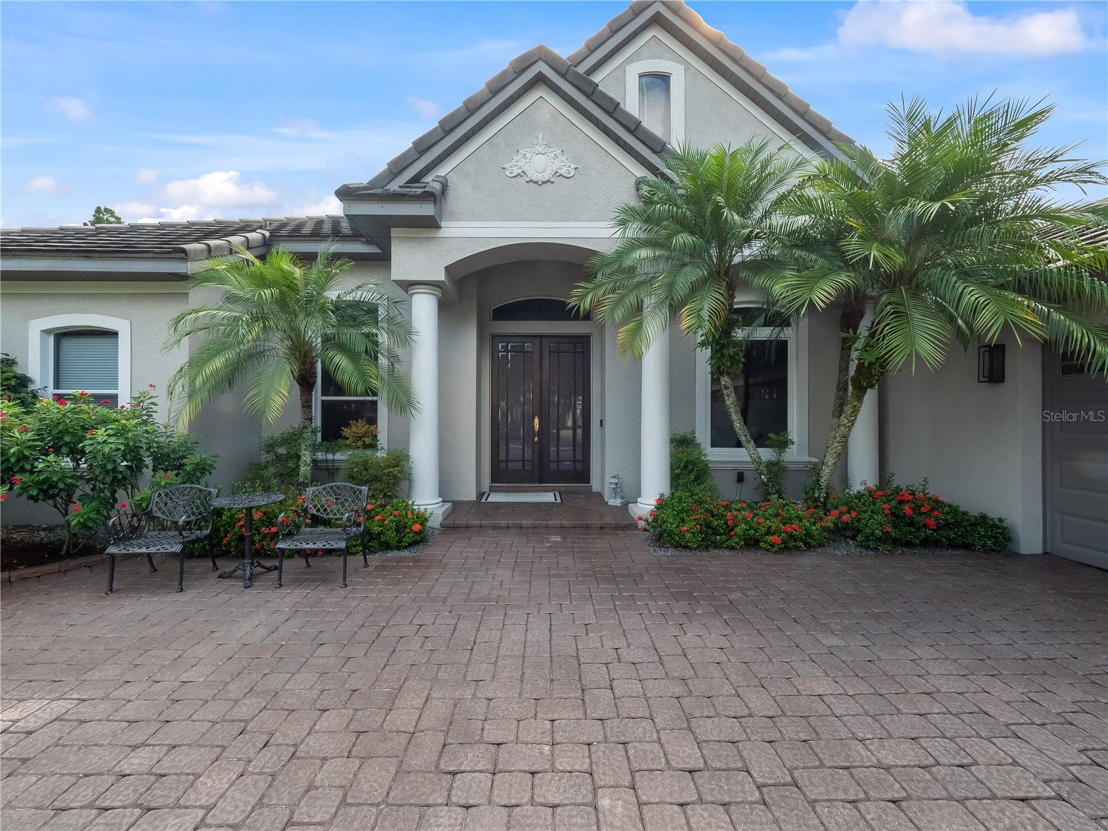 3268 REGAL CREST DR