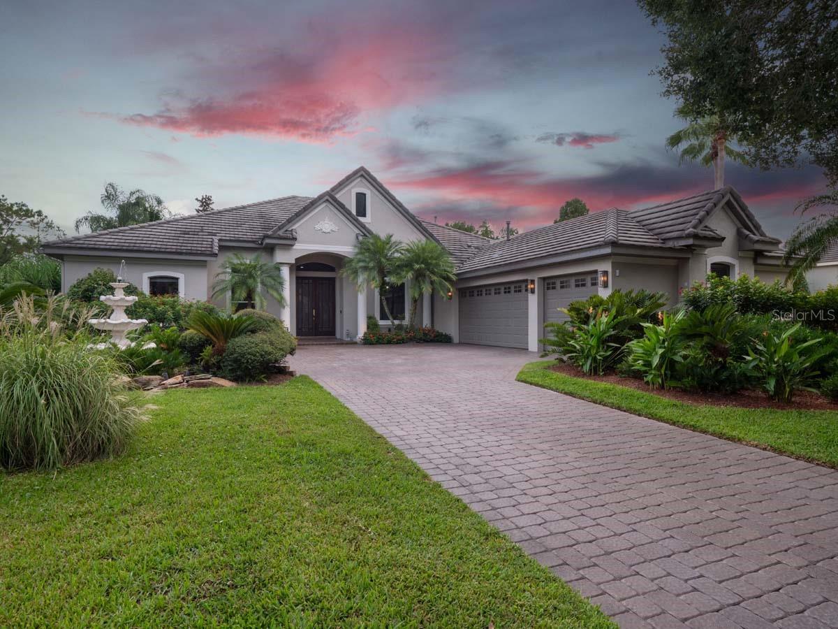 3268 REGAL CREST DR