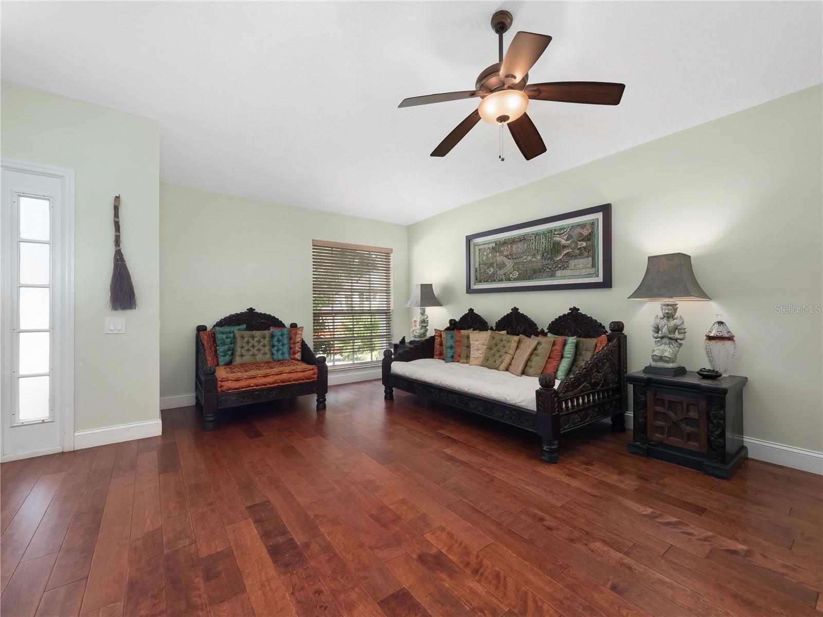 1870 WENTWOOD CV