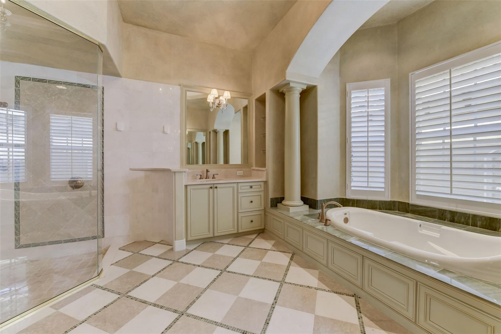 6245 Lake Burden View Dr