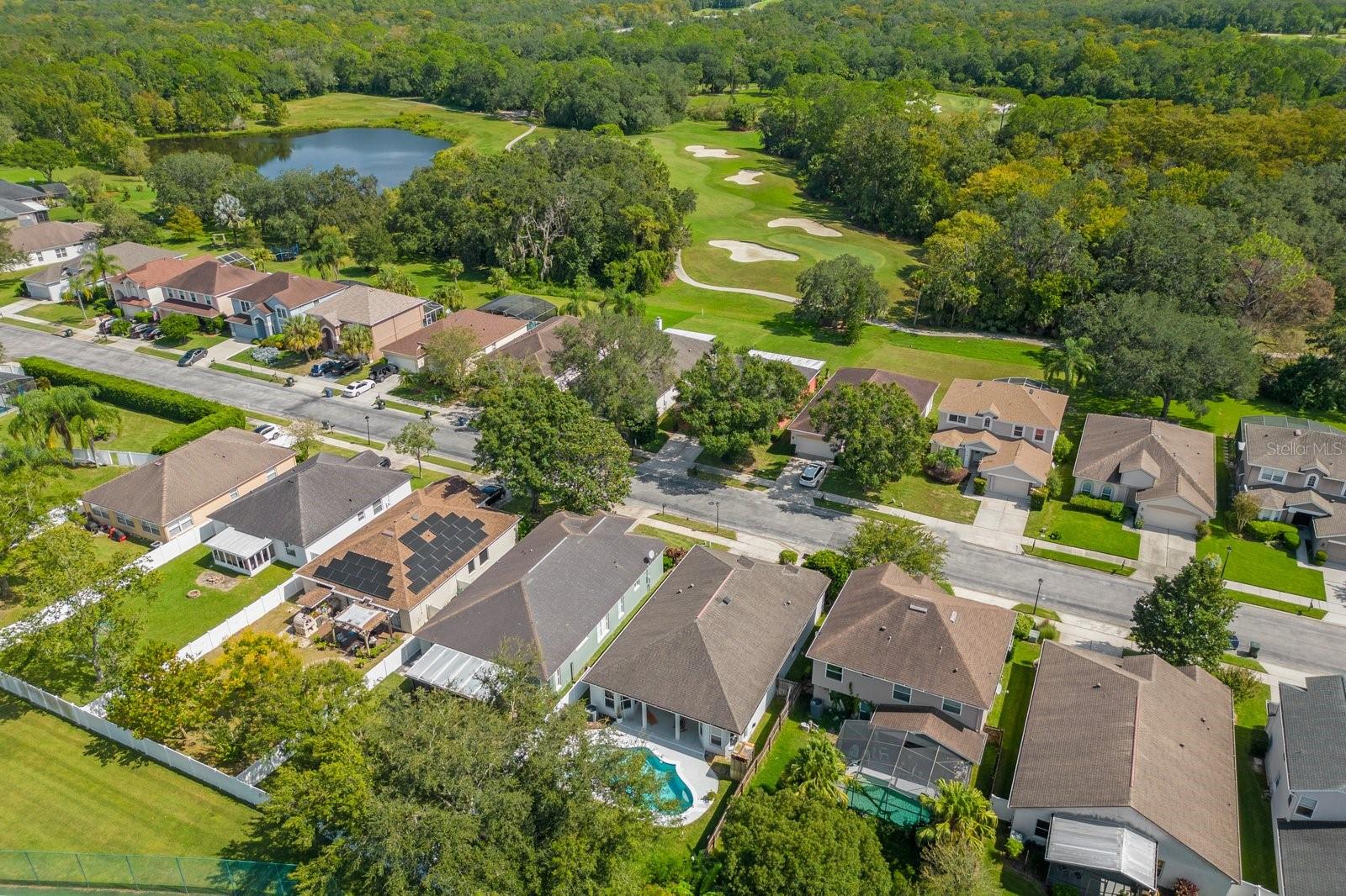 2100 Emerald Green Cir