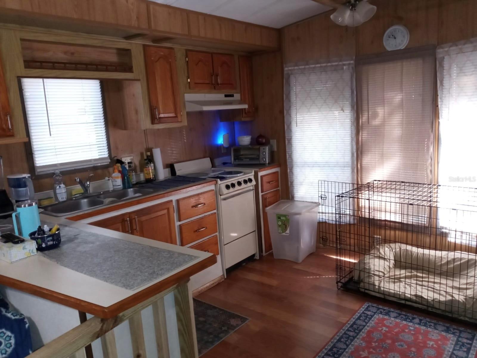 3000 Clarcona Rd #524