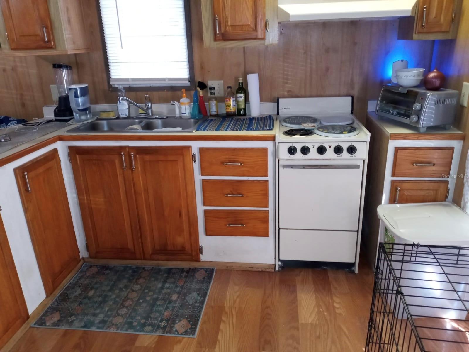 3000 Clarcona Rd #524