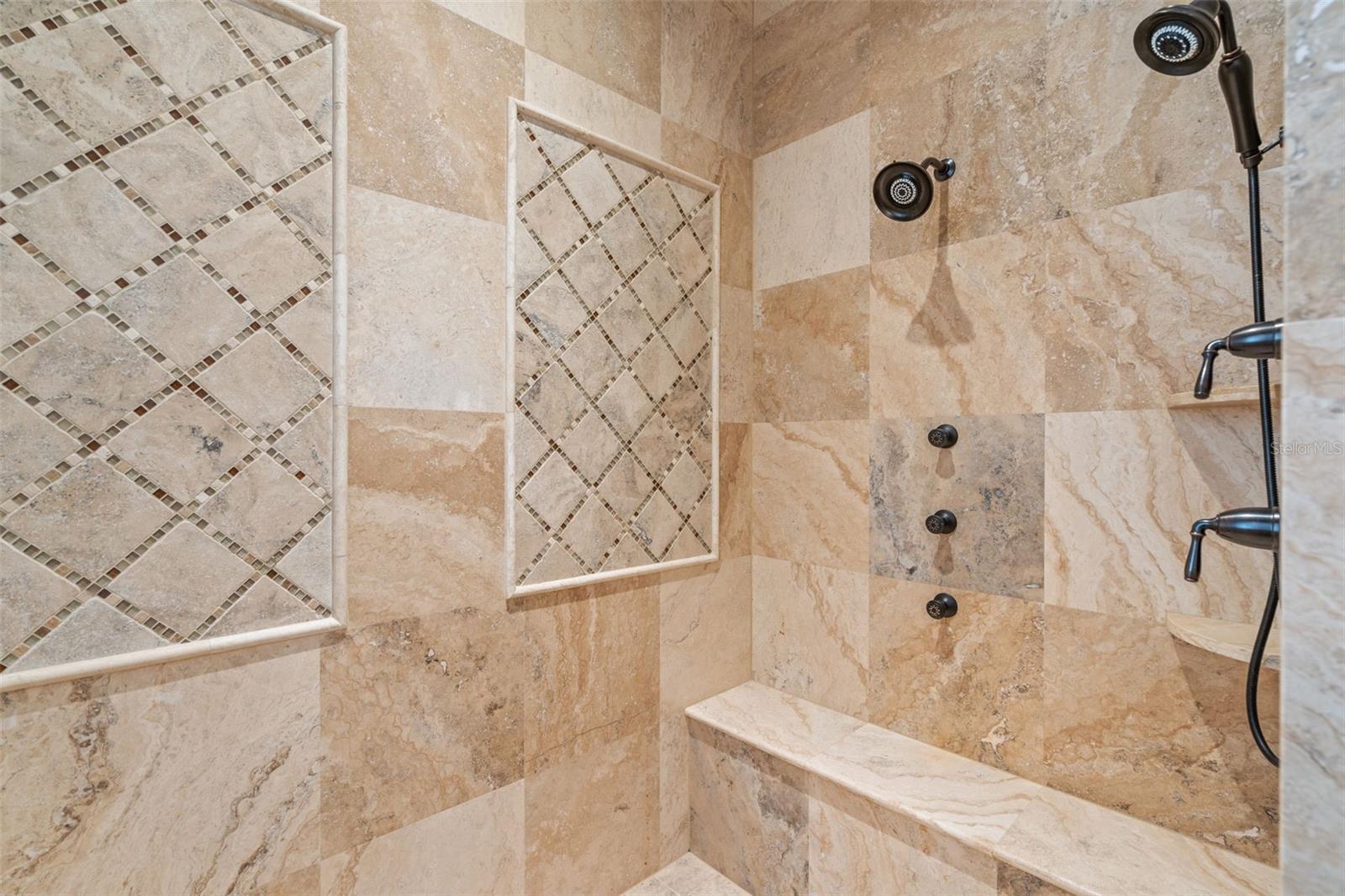 11628 Waterstone Loop Dr