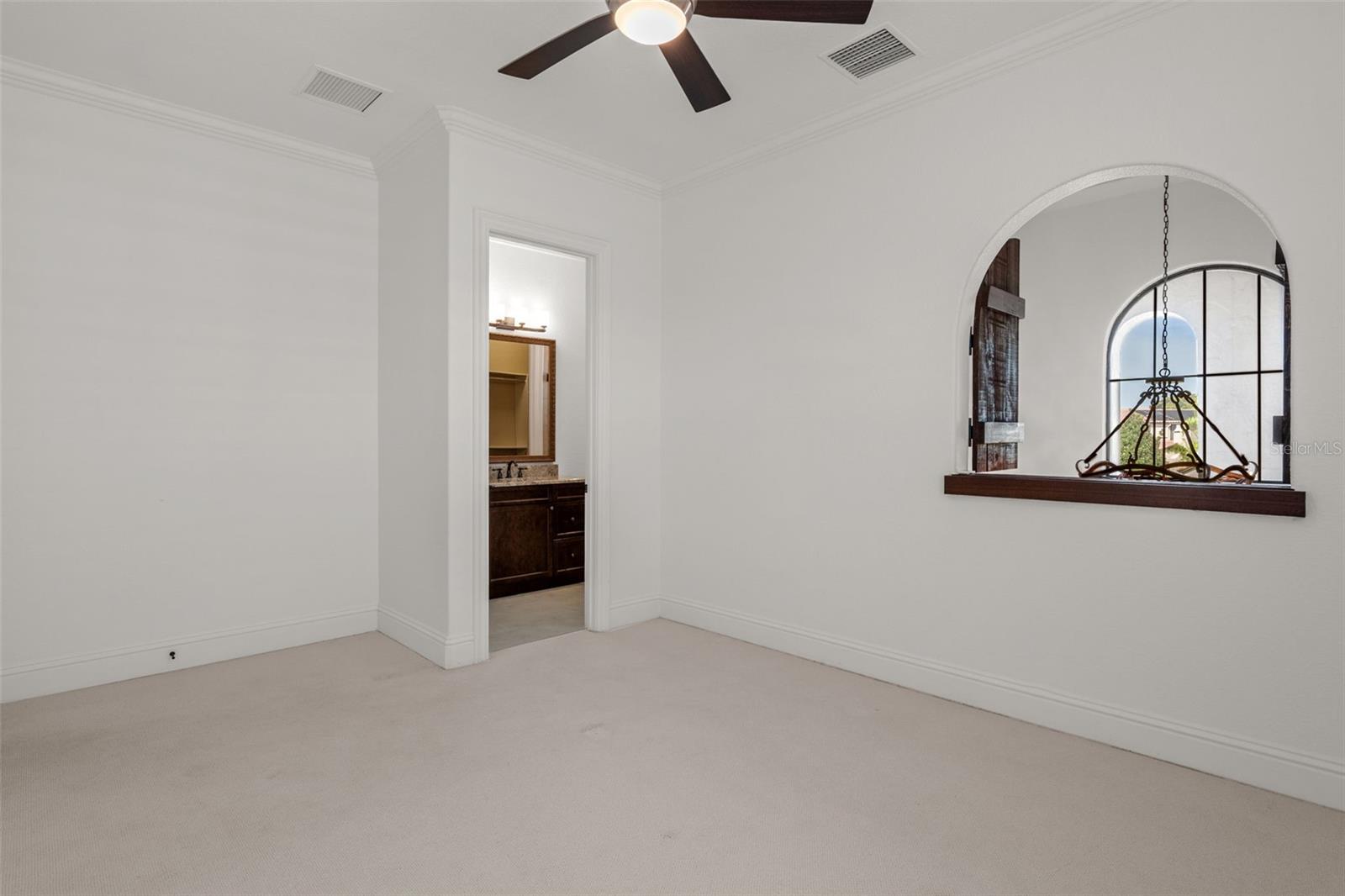 11628 Waterstone Loop Dr