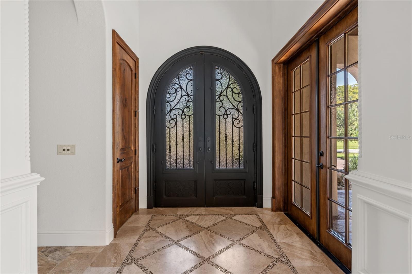 11628 Waterstone Loop Dr