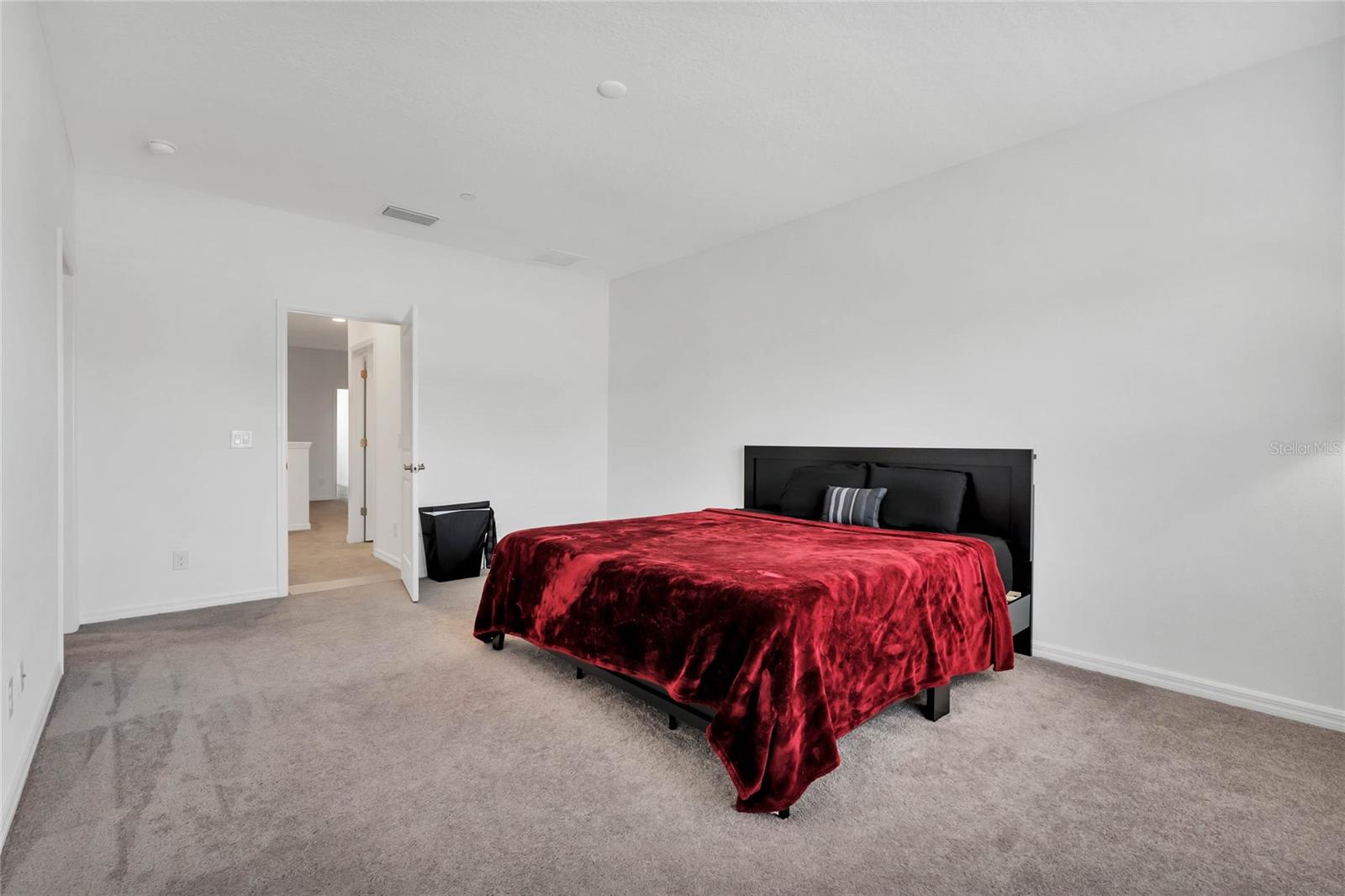 10521 Spring Arbor Ln