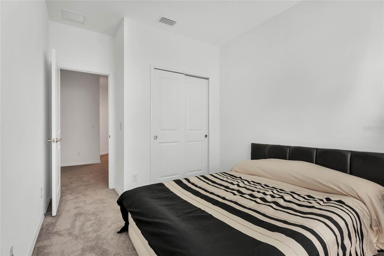 10521 Spring Arbor Ln