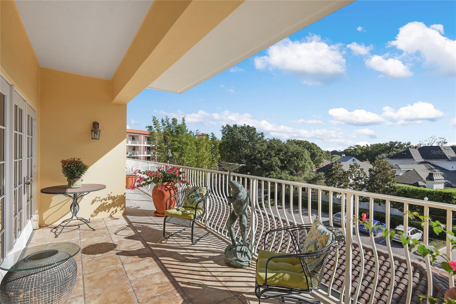 200 S Interlachen Ave #450
