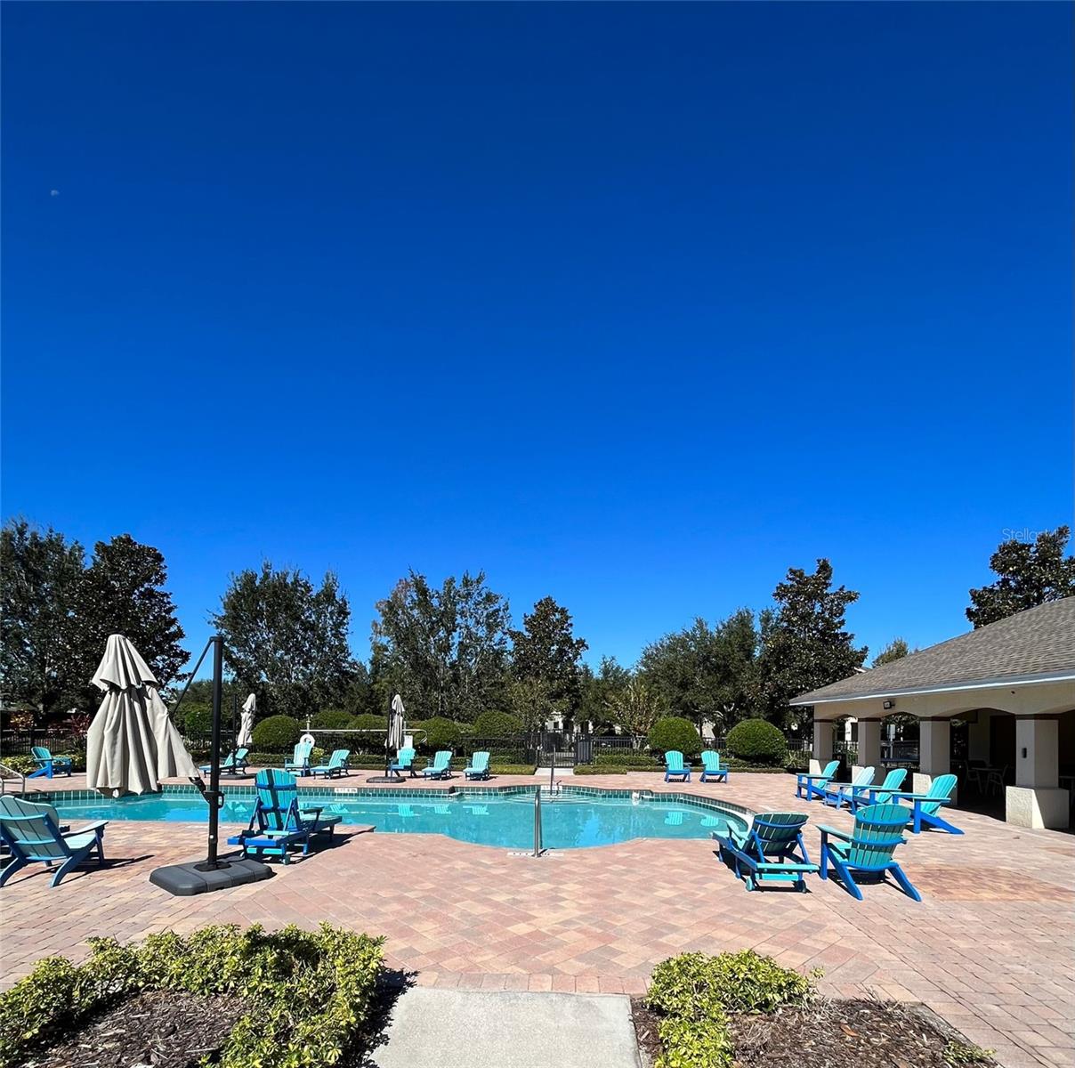 6382 Golden Dewdrop Trl