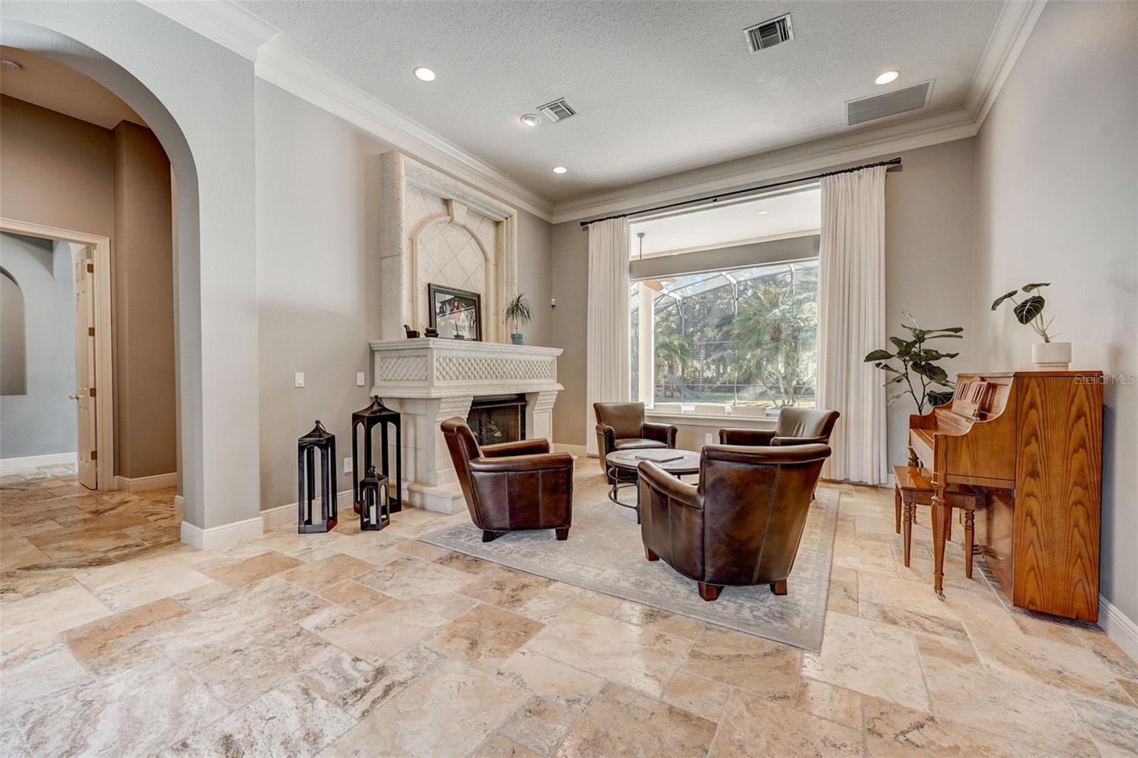 4090 Bermuda Grove Pl