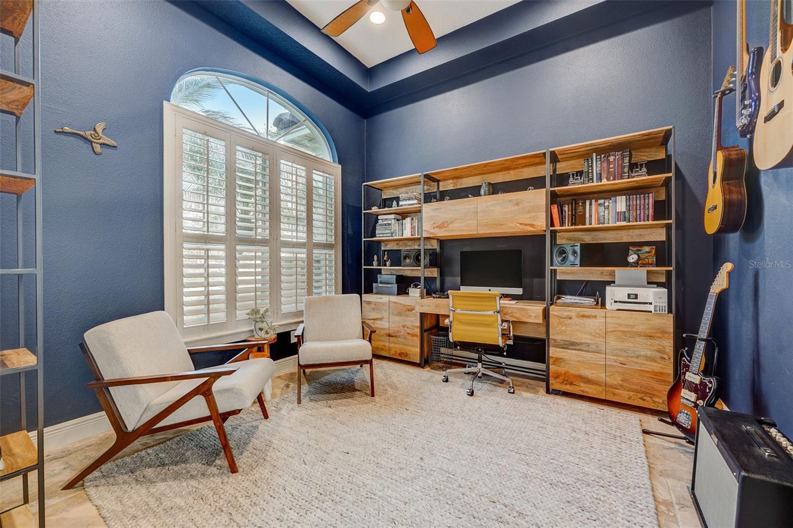 4090 Bermuda Grove Pl