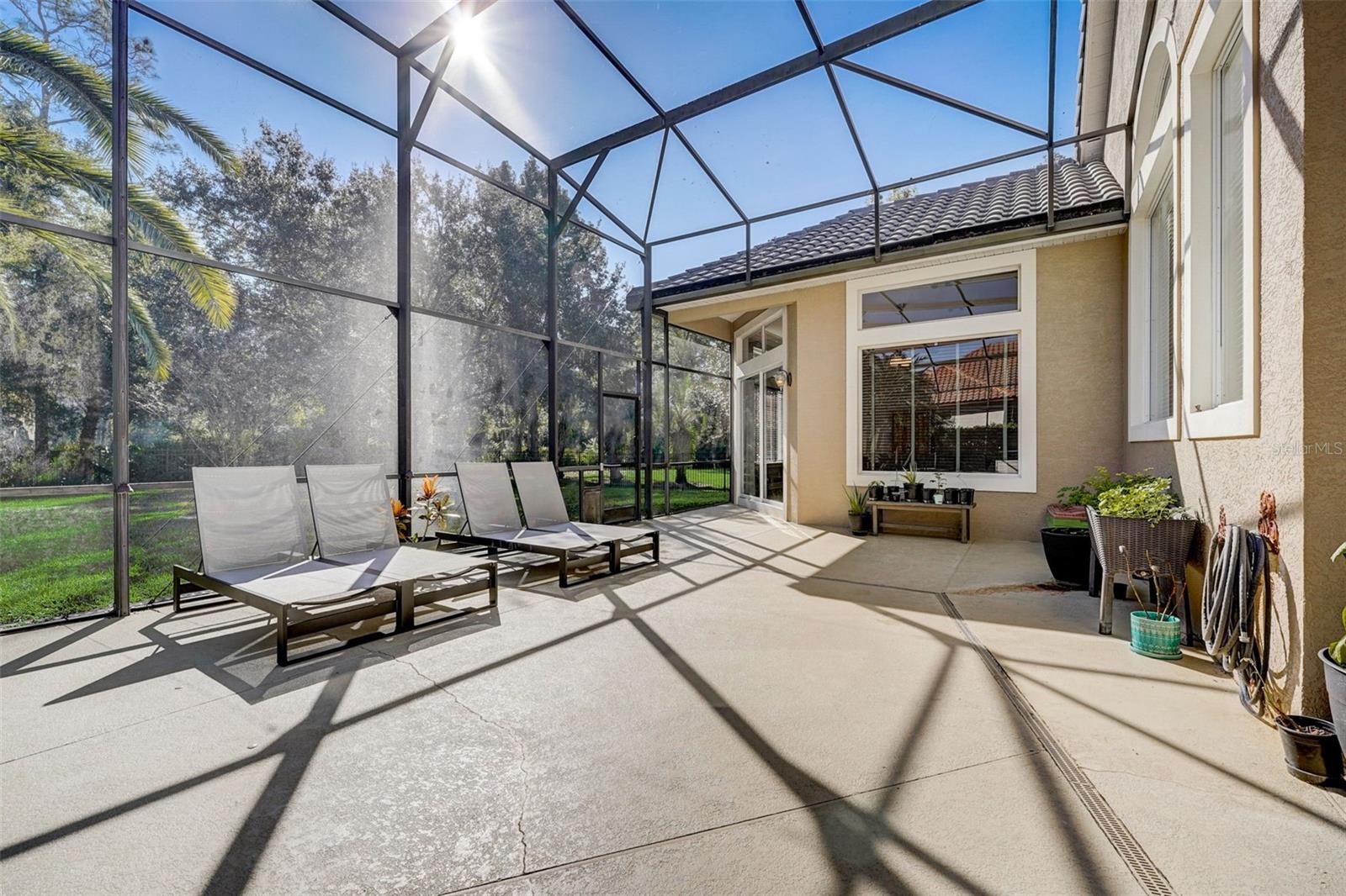 4090 Bermuda Grove Pl