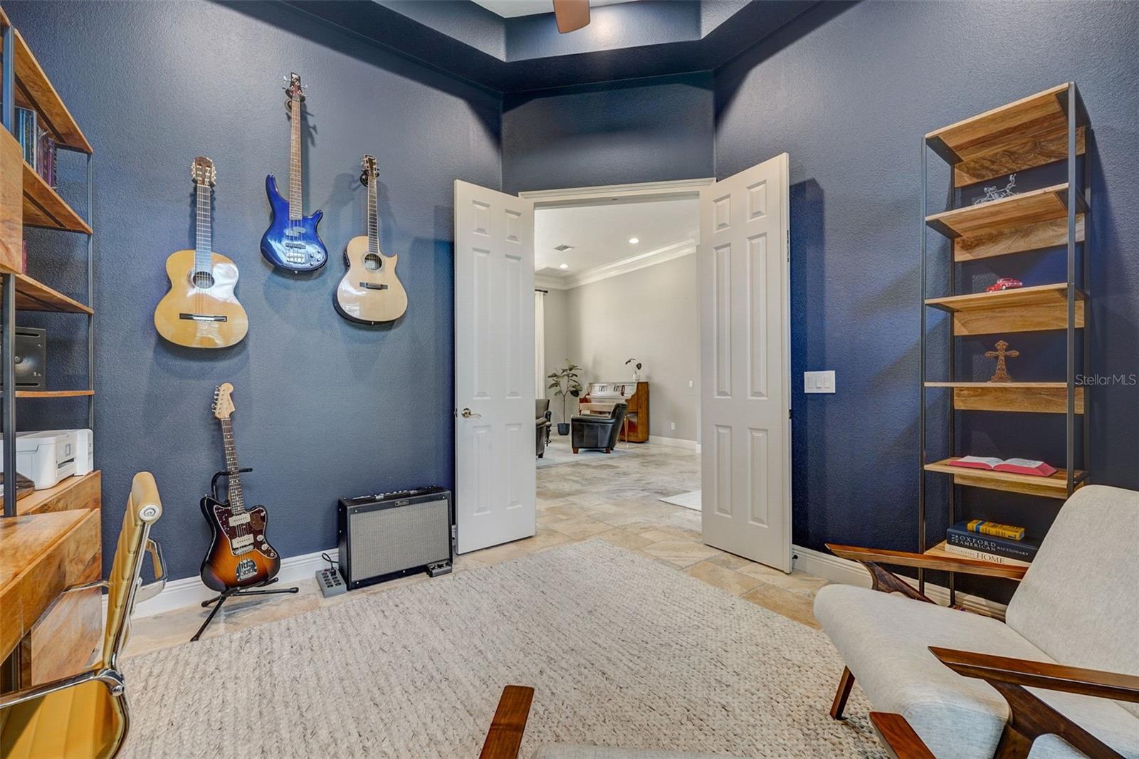 4090 Bermuda Grove Pl