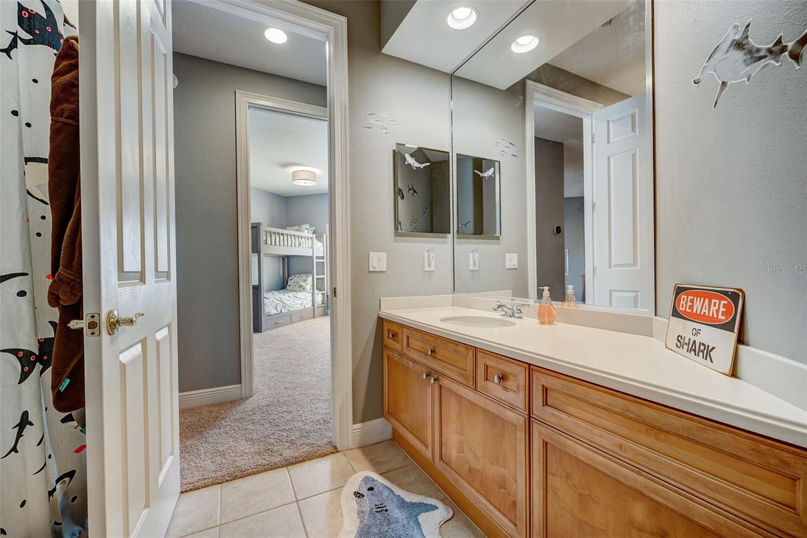 4090 Bermuda Grove Pl