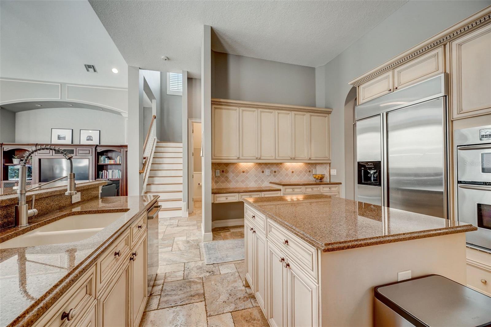 4090 Bermuda Grove Pl