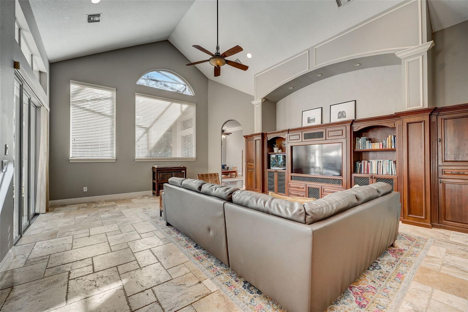 4090 Bermuda Grove Pl