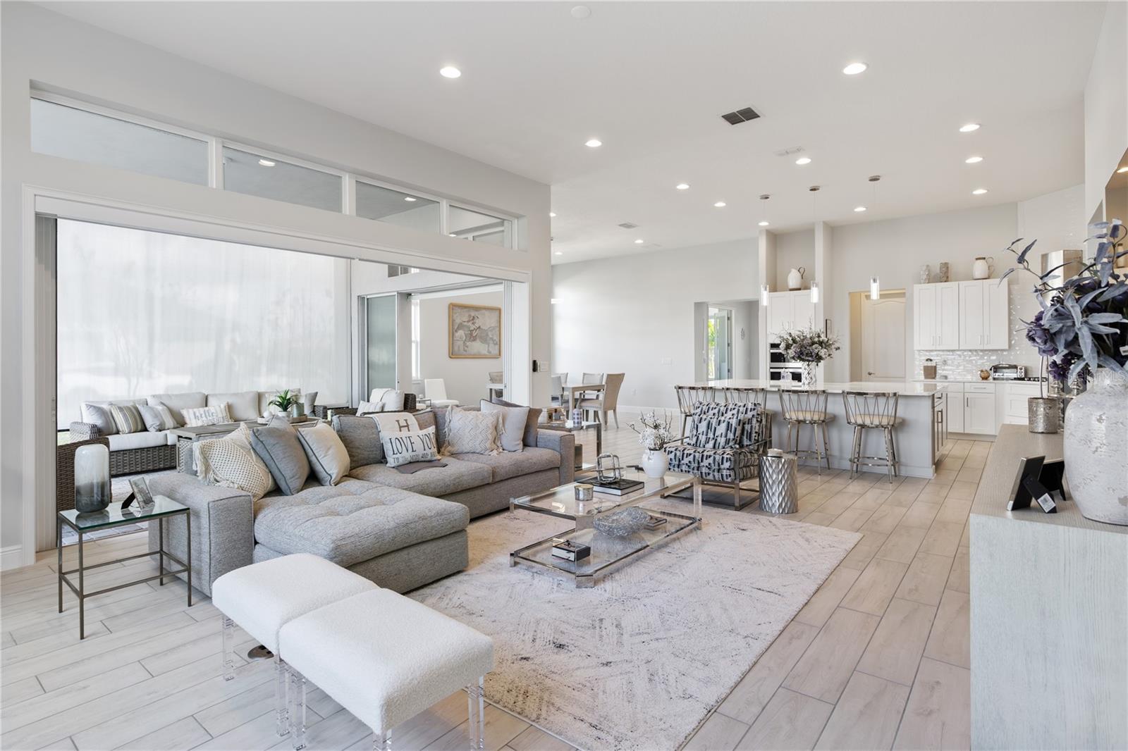 2669 Meadowedge Loop