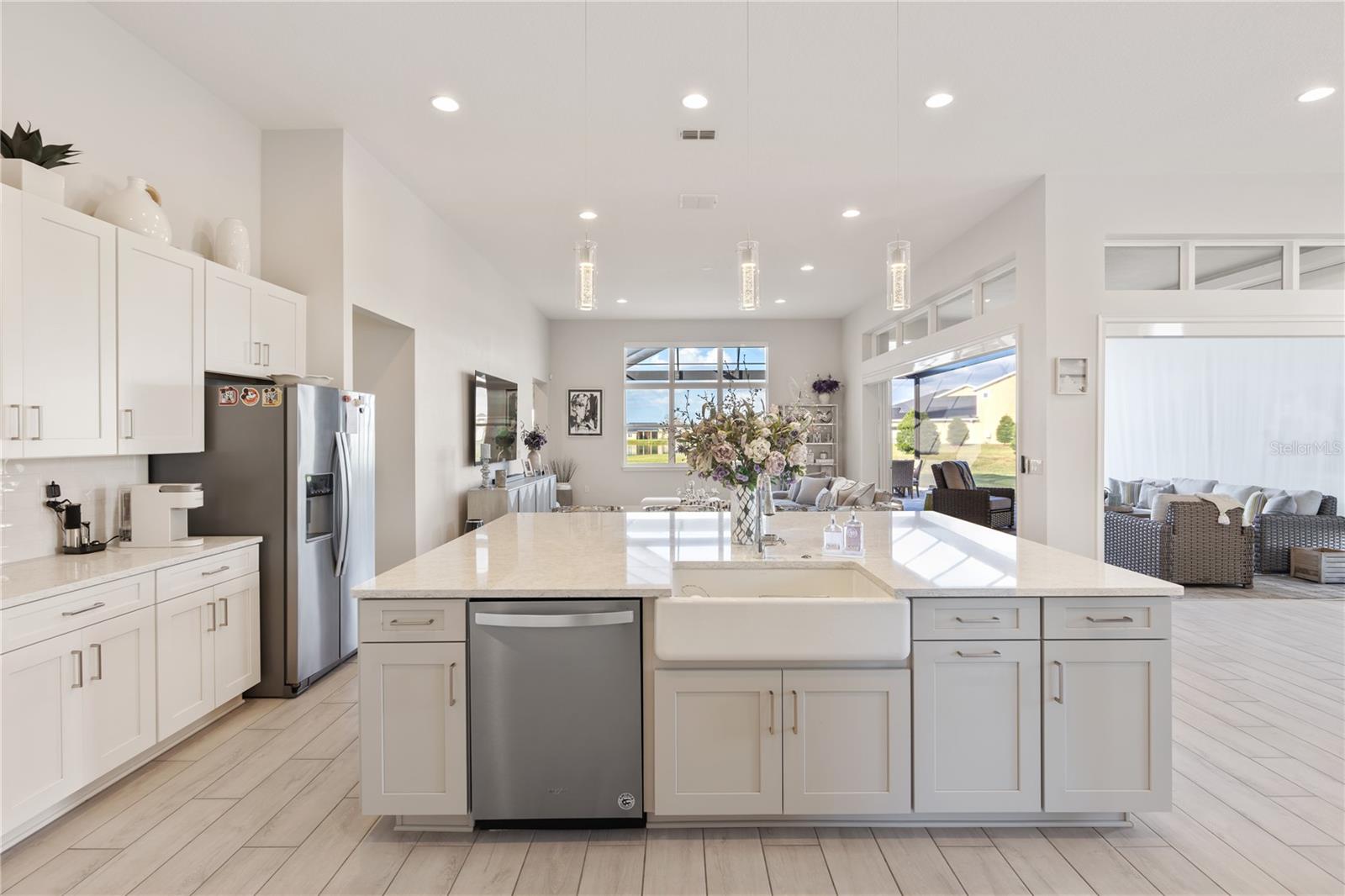 2669 Meadowedge Loop