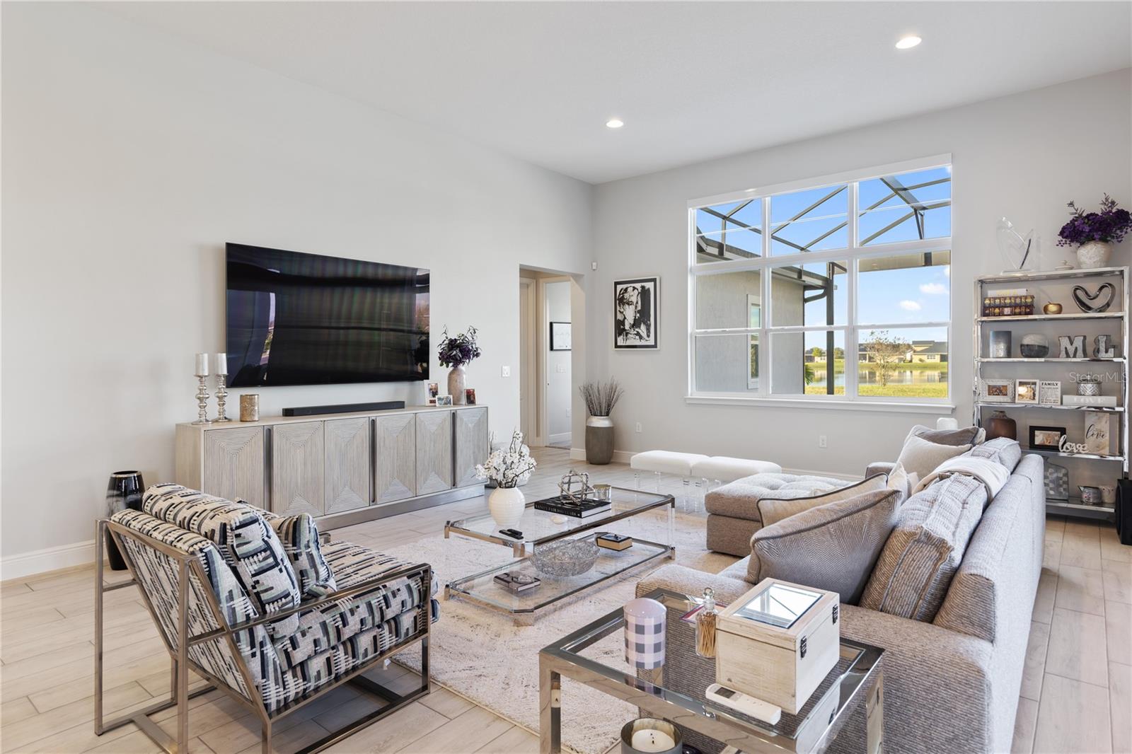 2669 Meadowedge Loop