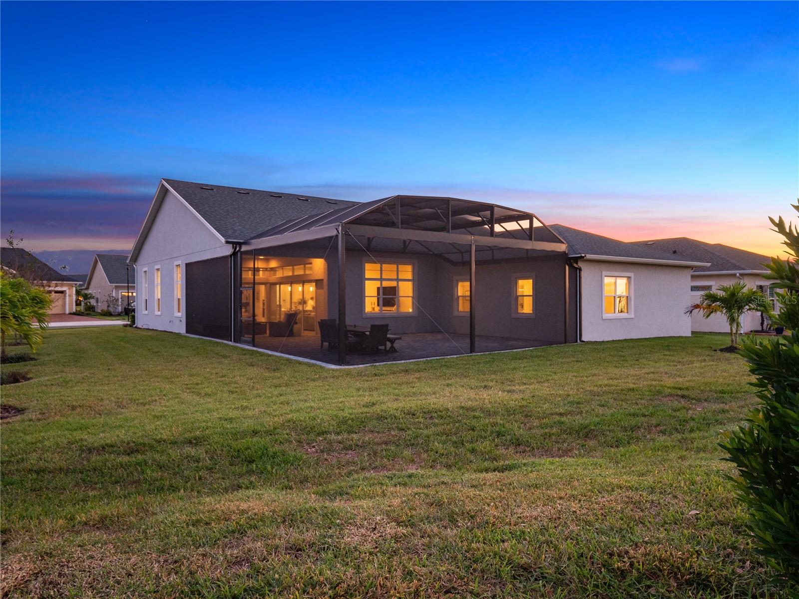 2669 Meadowedge Loop