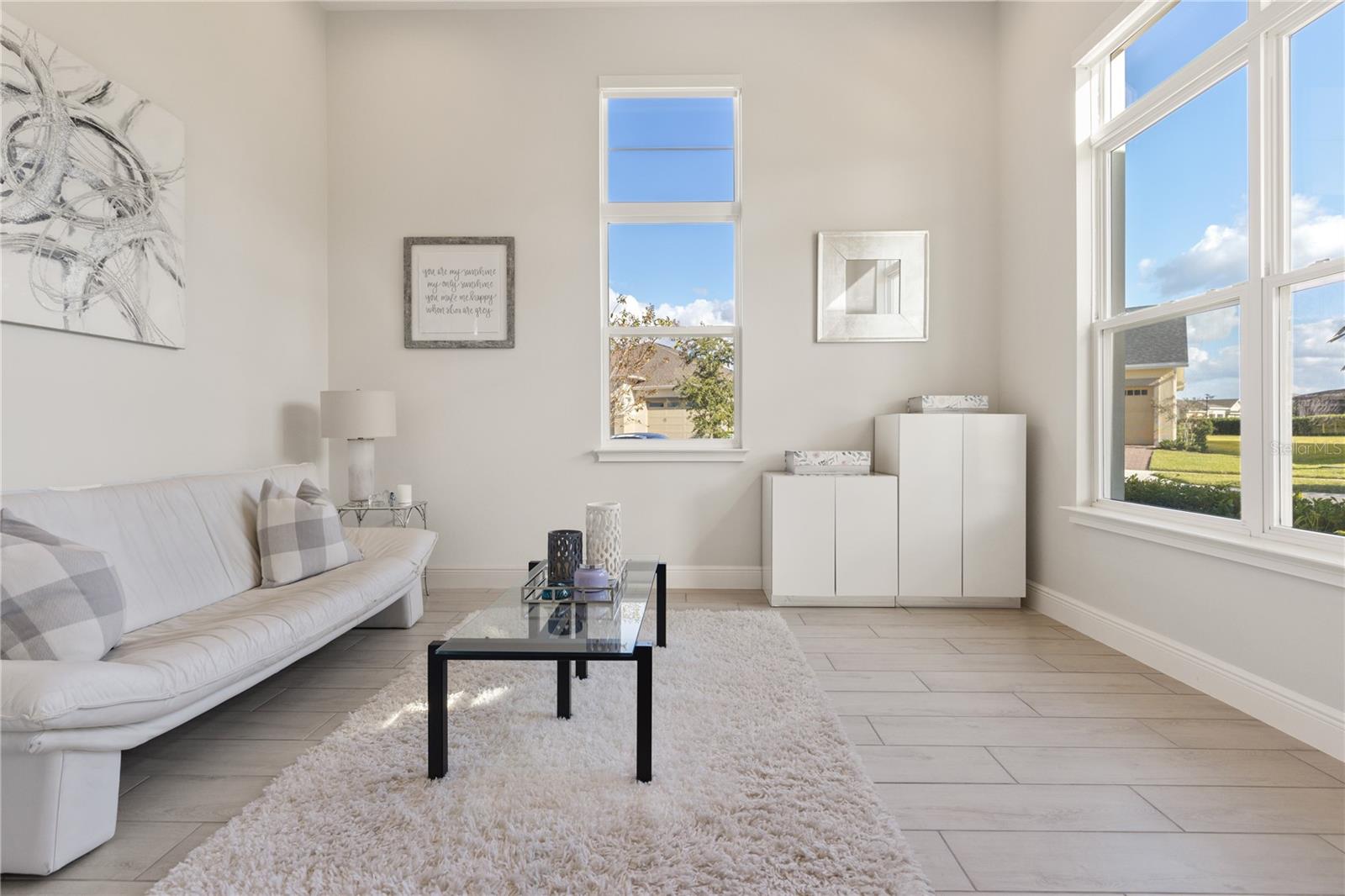 2669 Meadowedge Loop