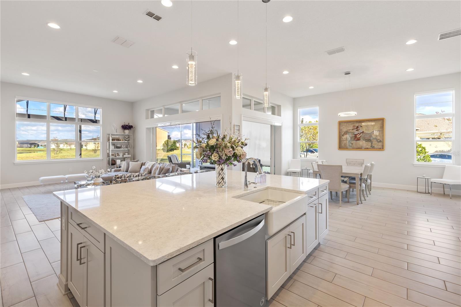 2669 Meadowedge Loop