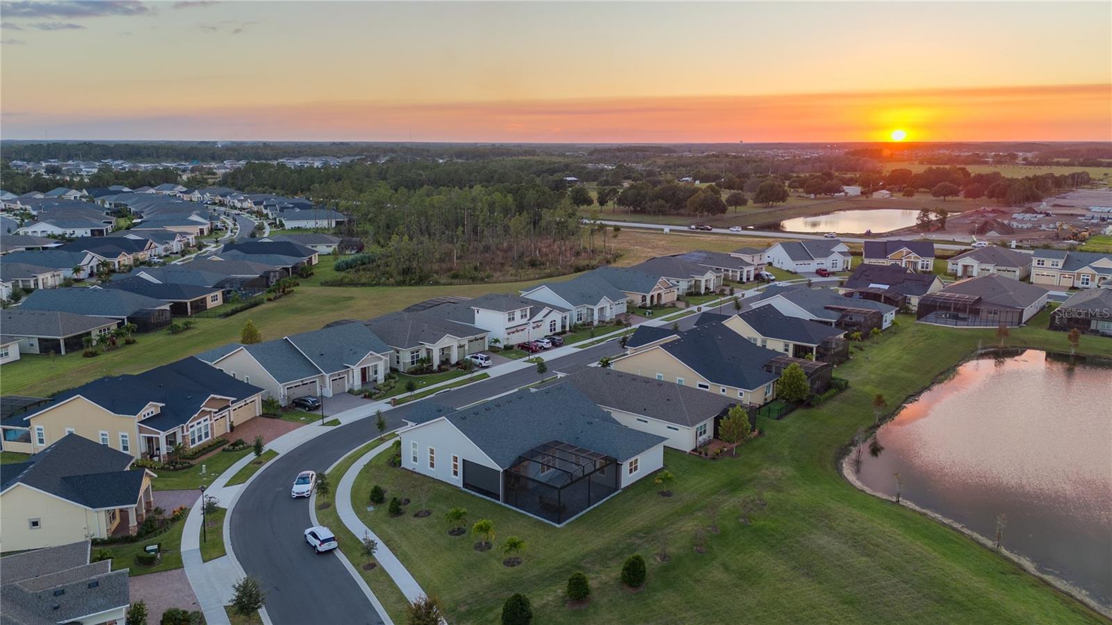 2669 Meadowedge Loop