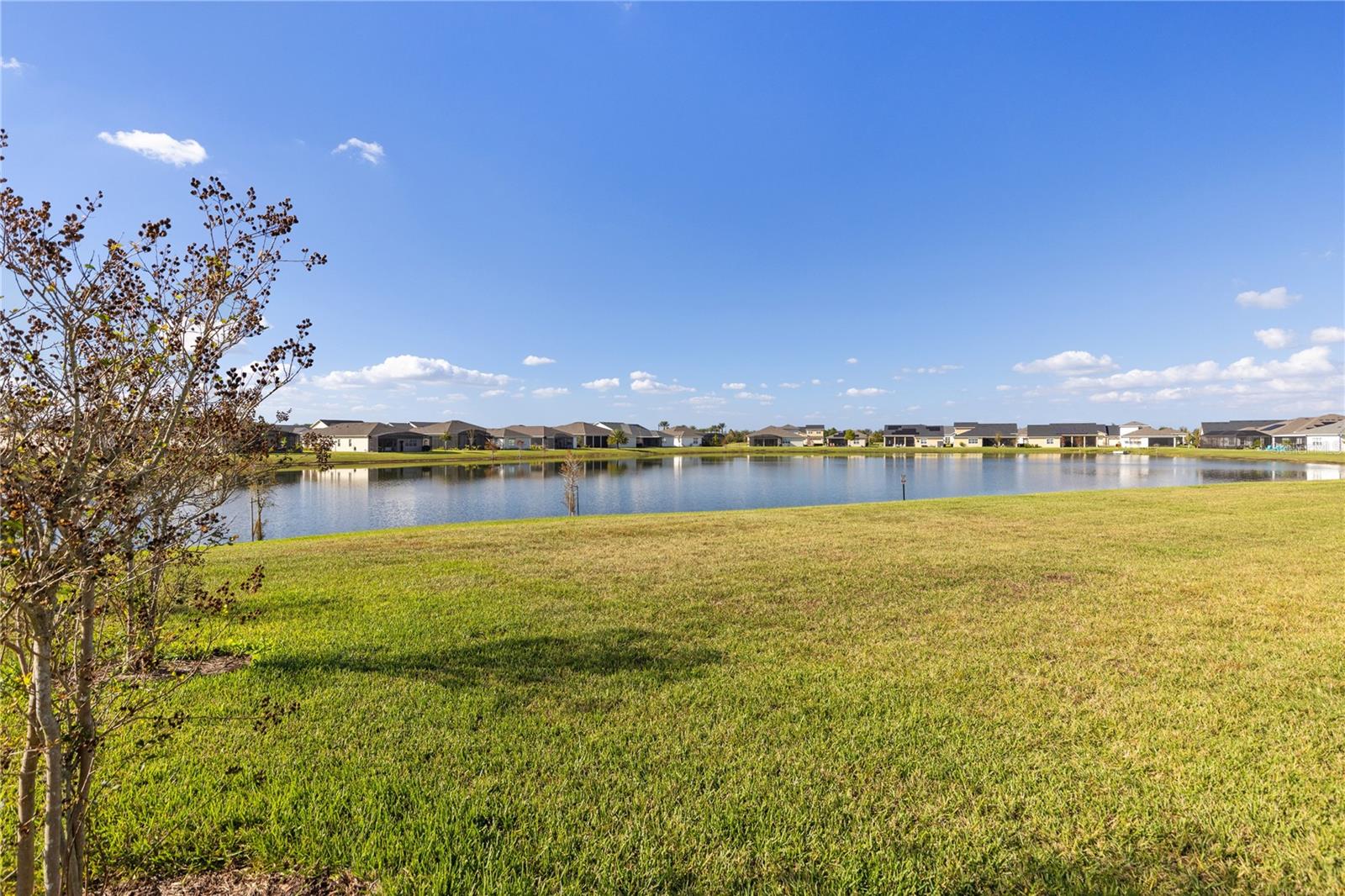 2669 Meadowedge Loop