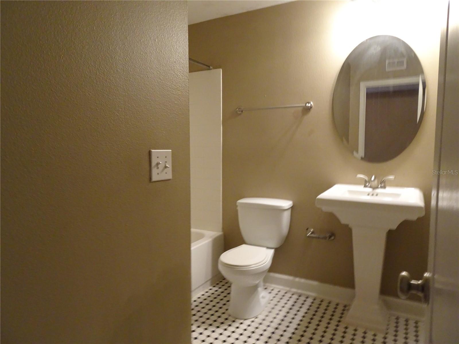 2019 Dixie Belle Dr #2019L