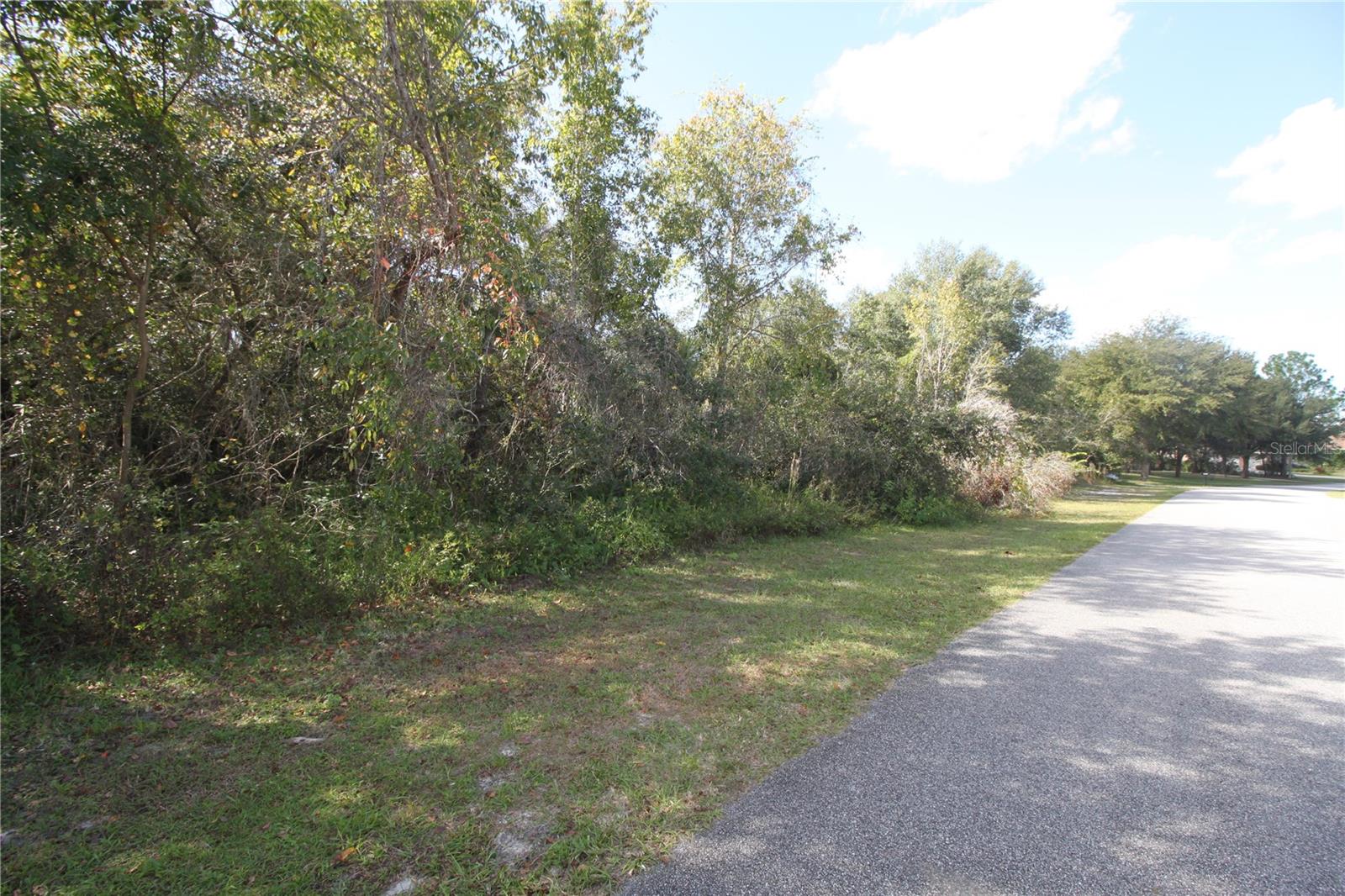 2043 Watersedge Dr NE