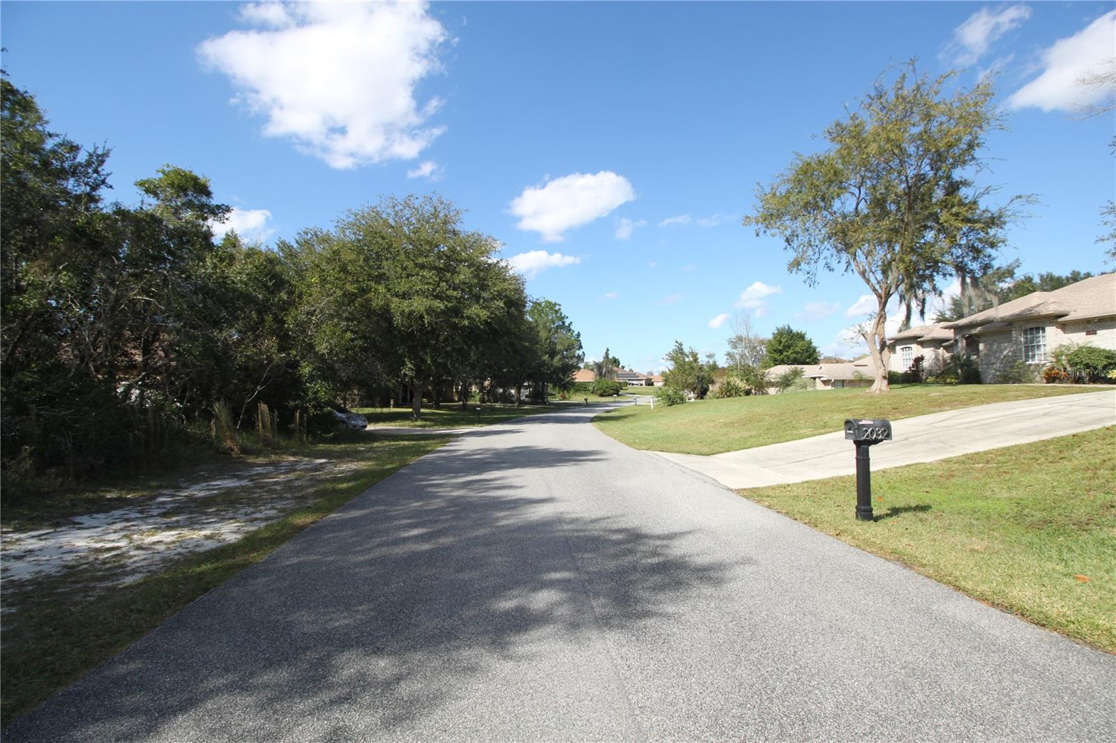 2043 Watersedge Dr NE