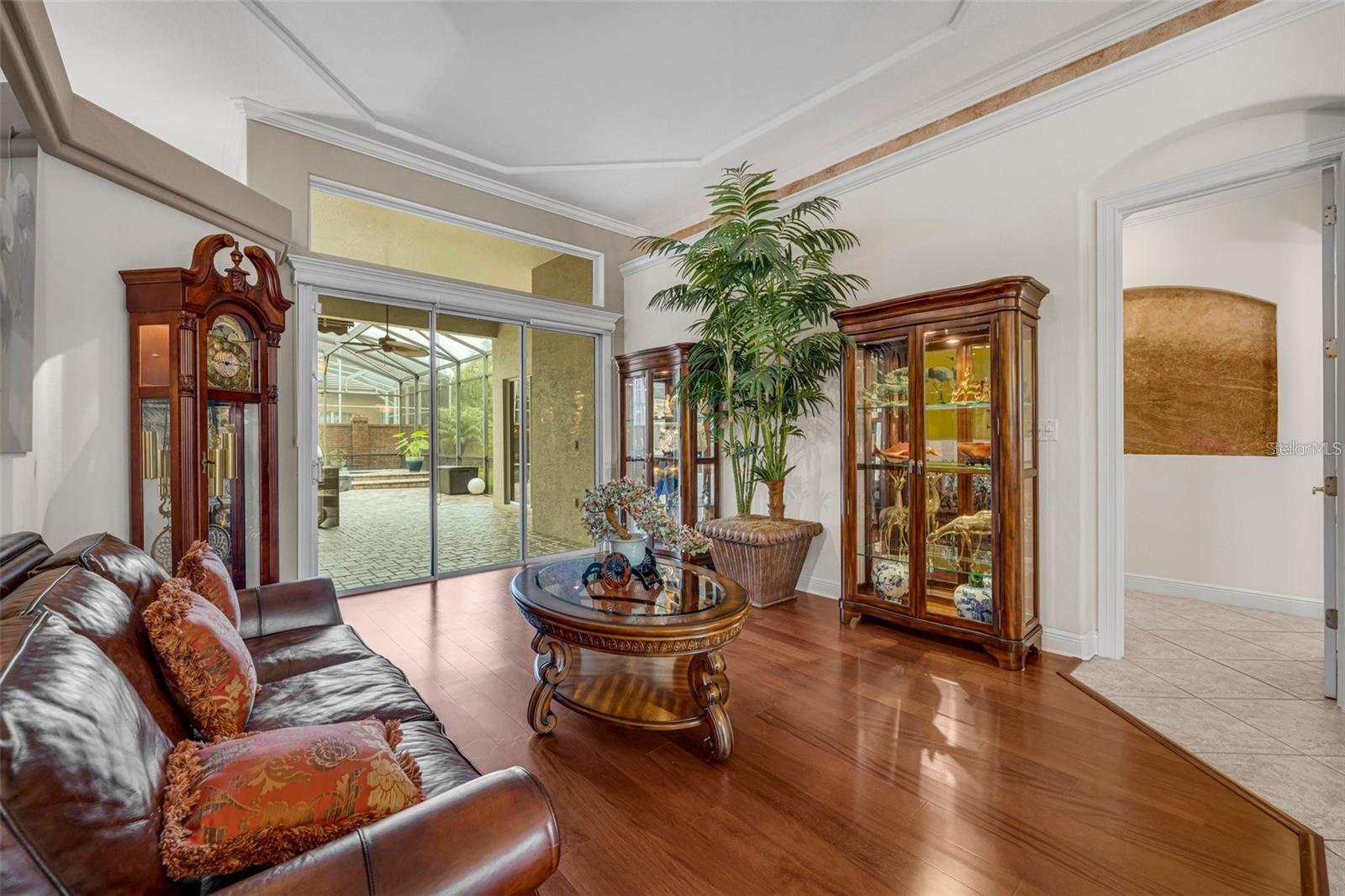 4945 KENSINGTON PARK BLVD