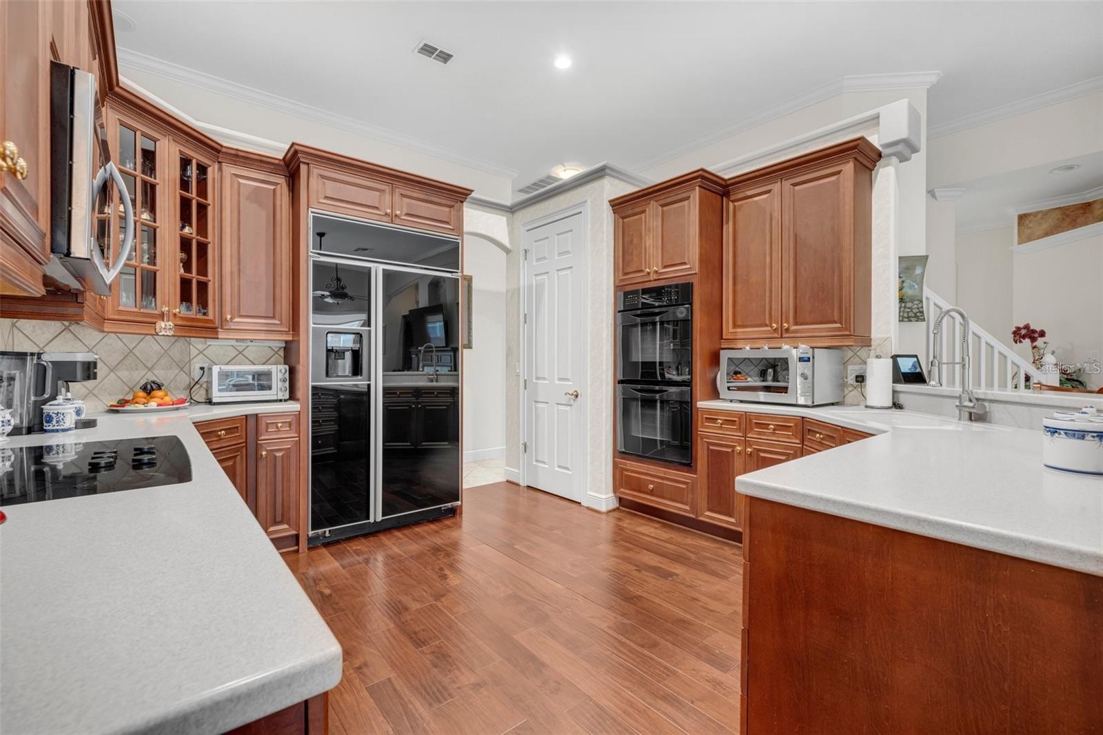 4945 KENSINGTON PARK BLVD