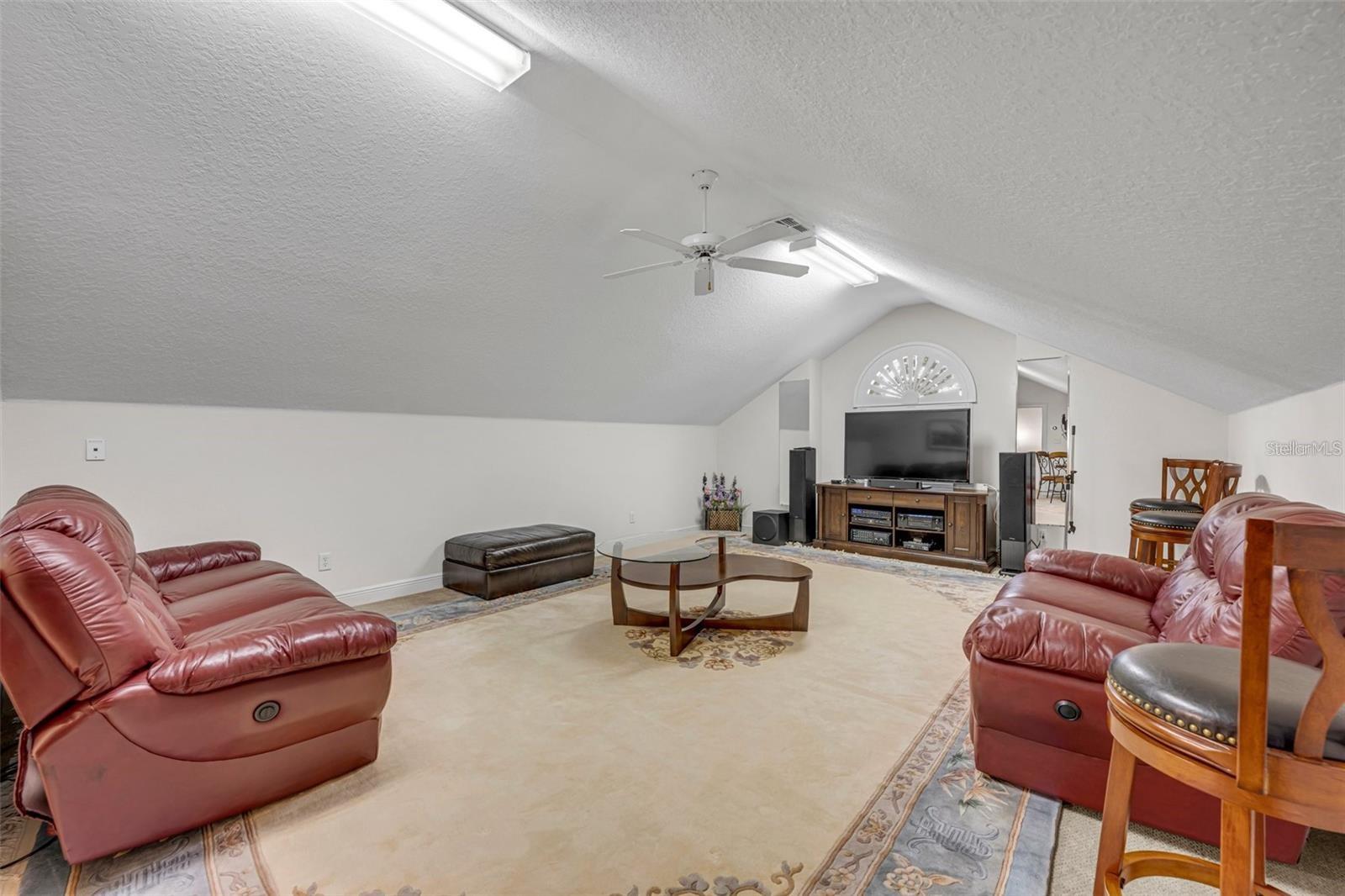 4945 KENSINGTON PARK BLVD