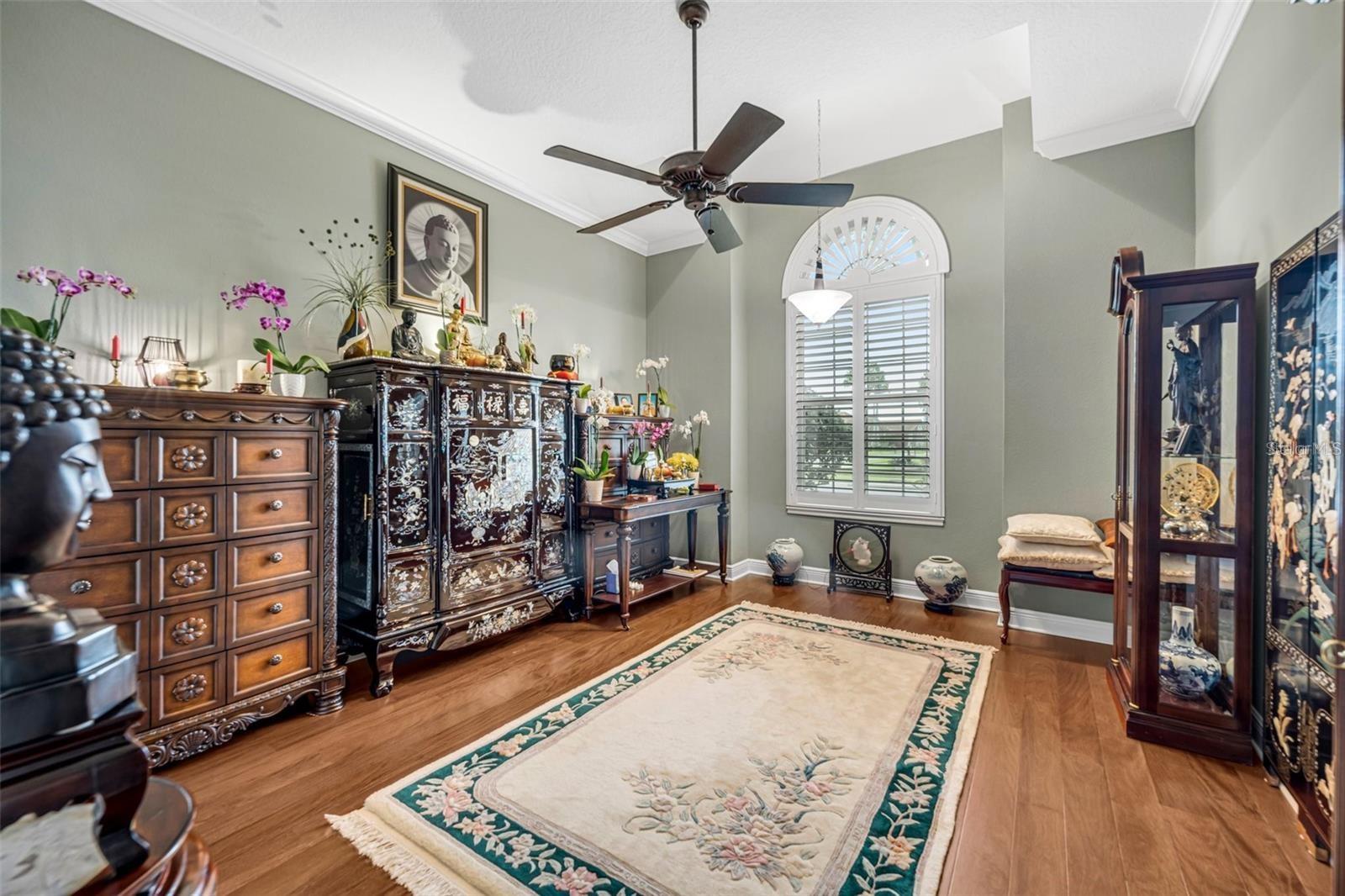 4945 KENSINGTON PARK BLVD