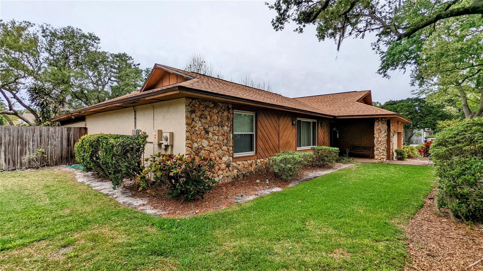 5632 Pitch Pine Dr