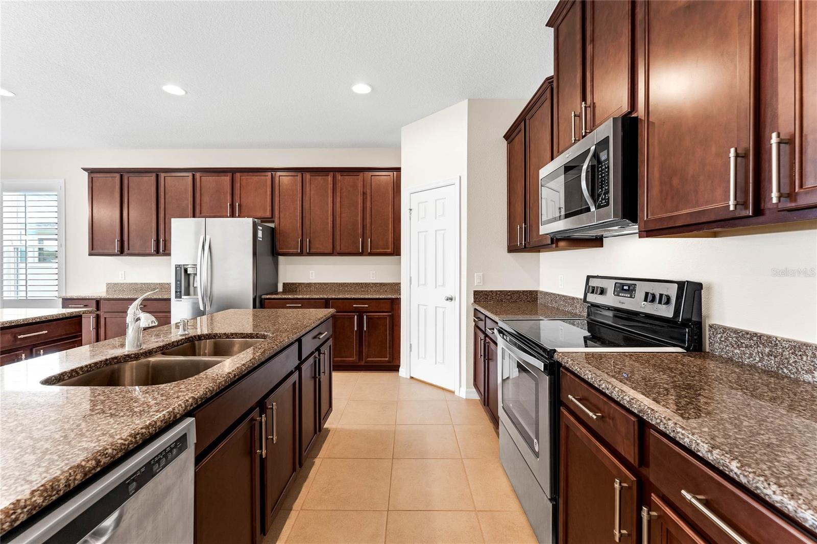 12201 Sawgrass Reserve Blvd