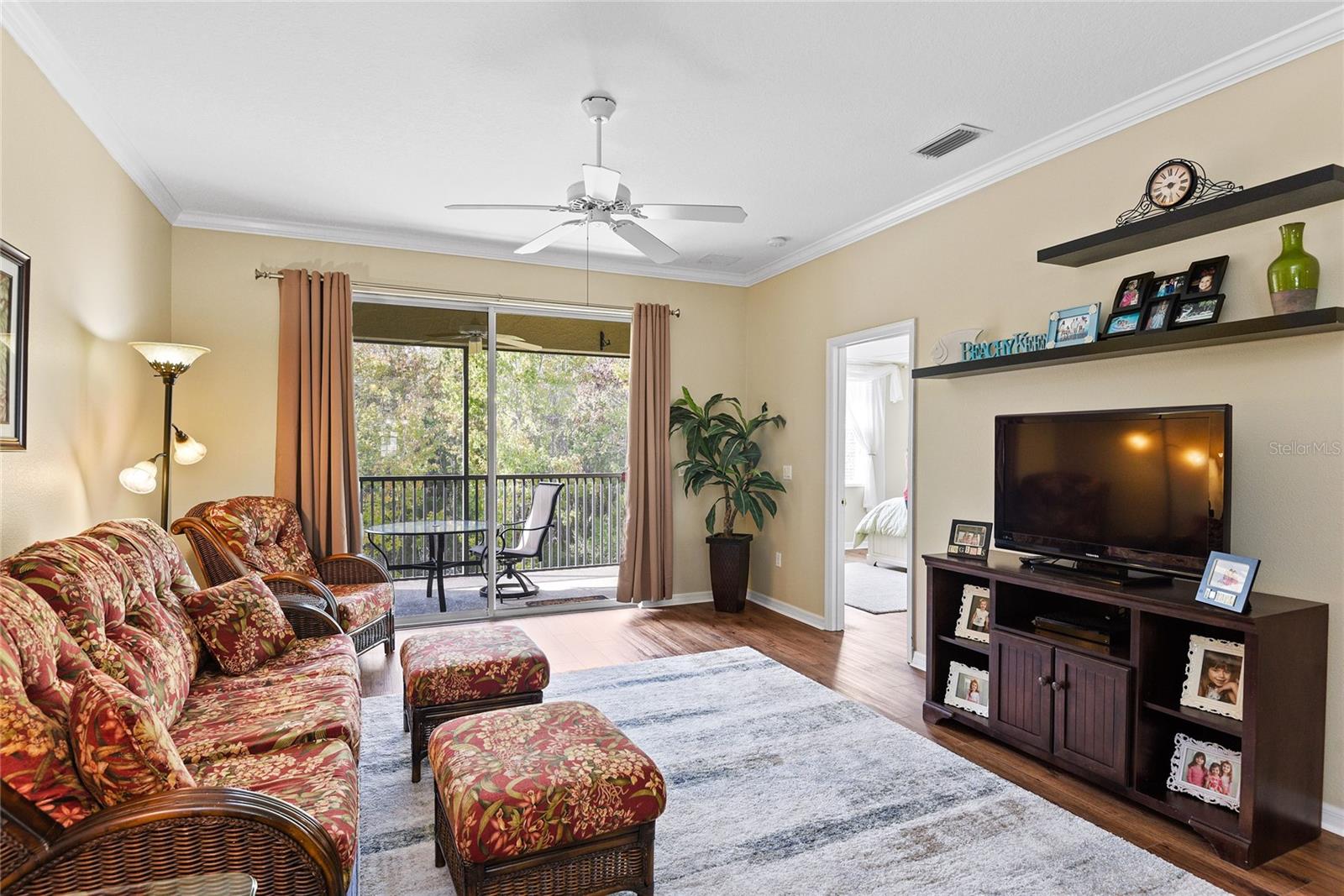 9416 Myrtle Creek Ln #707