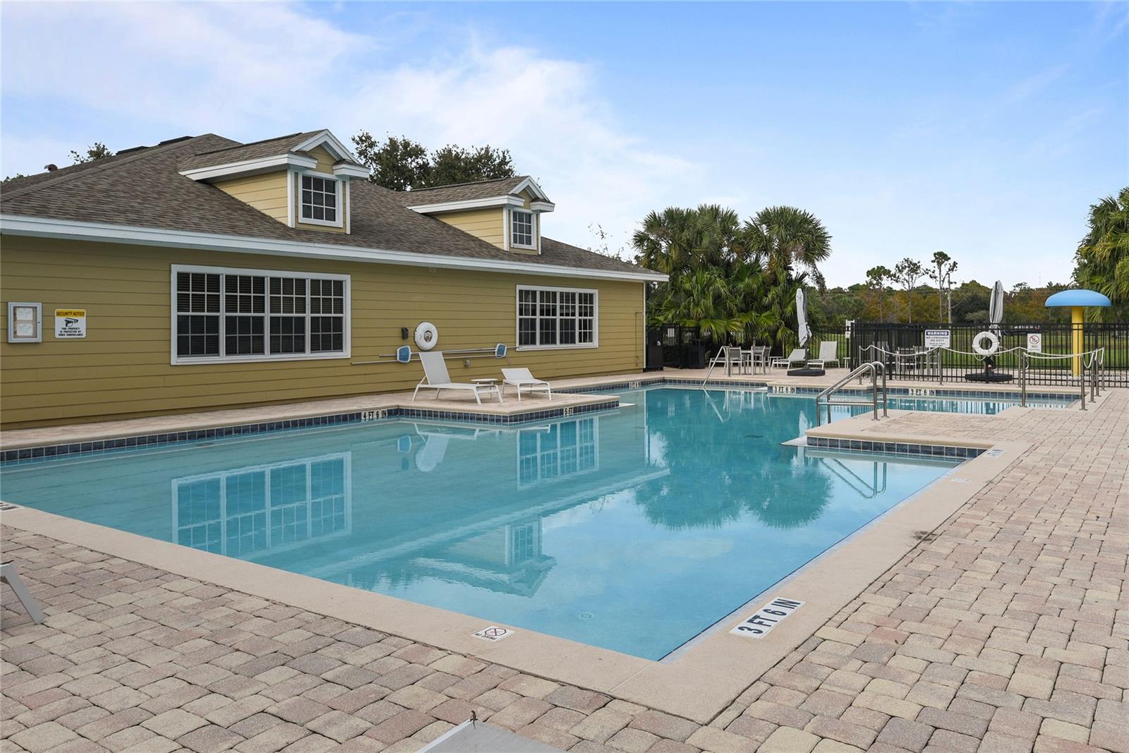 9416 Myrtle Creek Ln #707